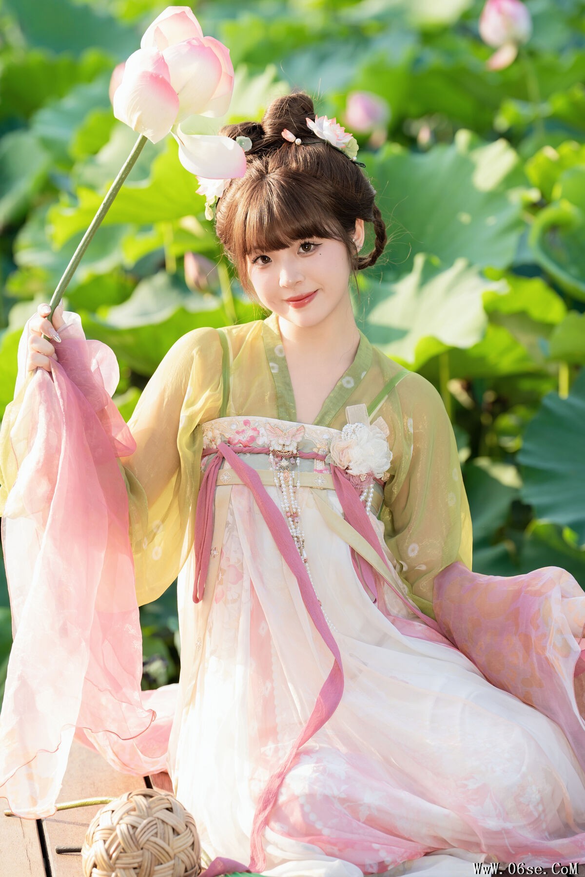 图片[20]-YiTuYu艺图语 Vol.7311 Sai De Guo Xi Li Ma[26P]-六色网