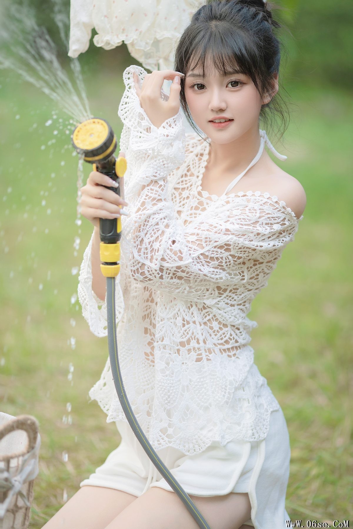 YiTuYu艺图语 Vol.5268 Bai Zhou Chu Zou[30P]-六色网