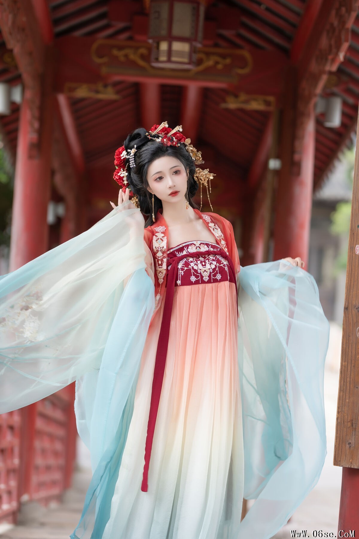 图片[16]-YiTuYu艺图语 Vol.7208 Qi Luo Sheng De Xiao Su Su[28P]-六色网