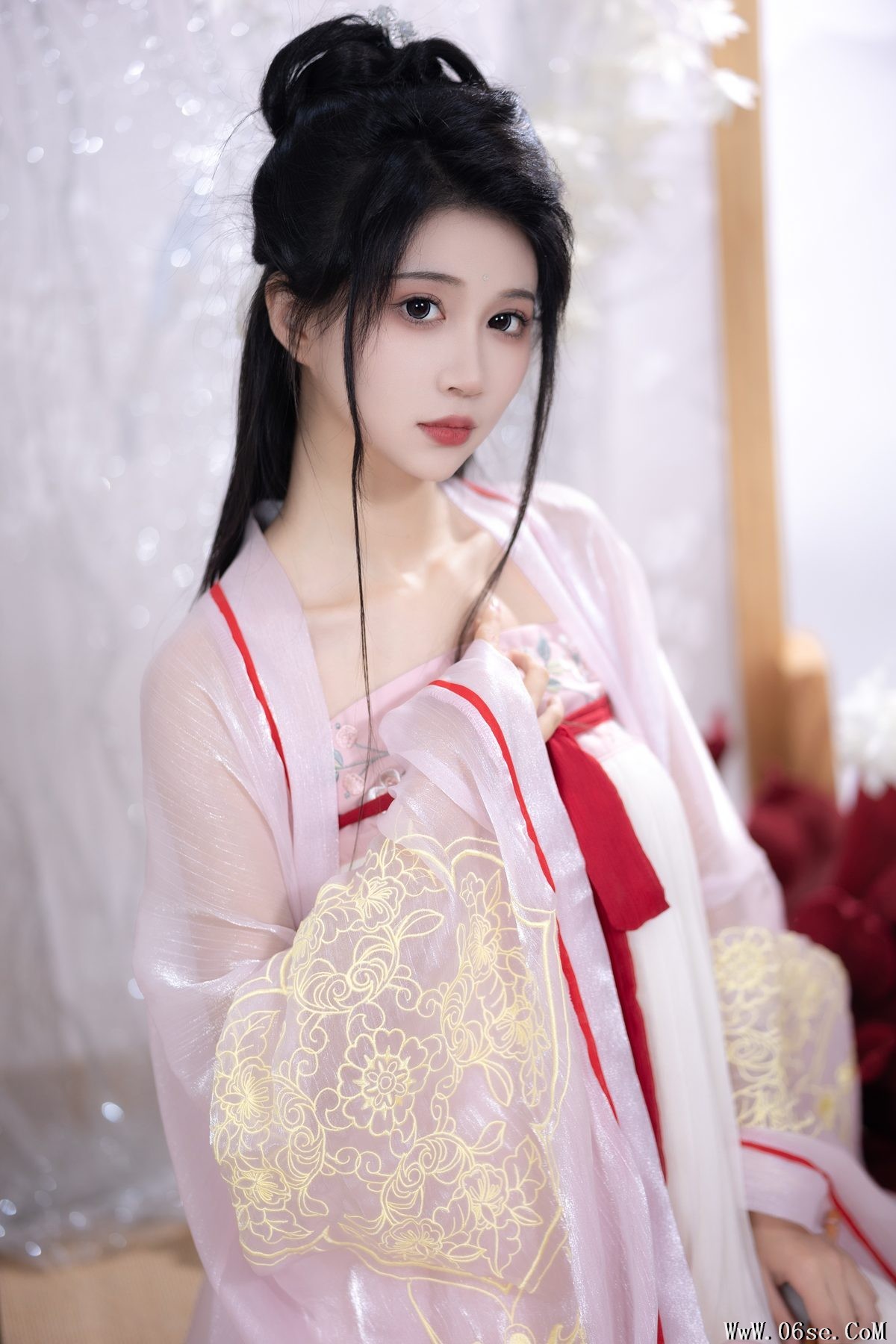 图片[20]-YiTuYu艺图语 Vol.4146 Qi Luo Sheng De Xiao Su Su[27P]-六色网