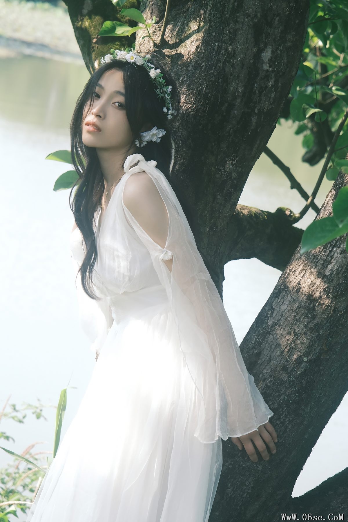 图片[18]-YiTuYu艺图语 Vol.4523 Lu Rou Chi Bu Bao[23P]-六色网