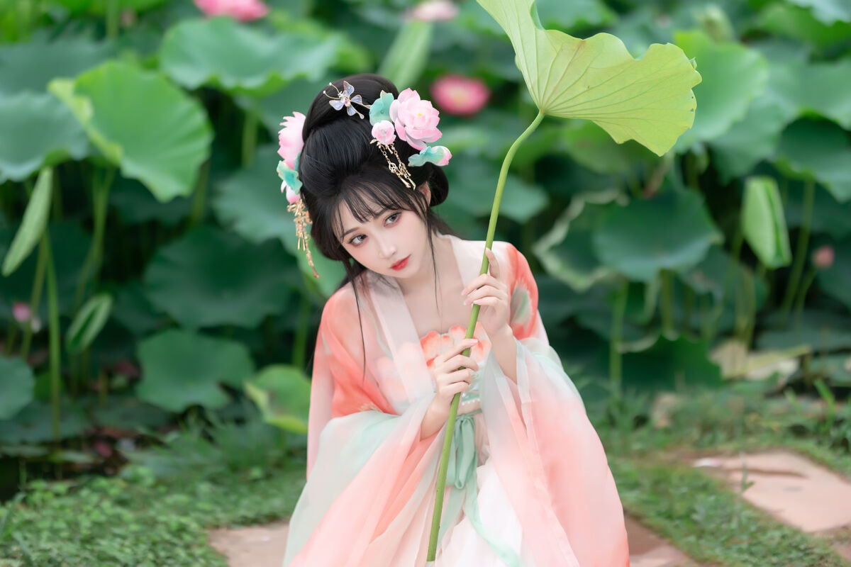 图片[17]-YiTuYu艺图语 Vol.7685 Qi Luo Sheng De Xiao Su Su[28P]-六色网