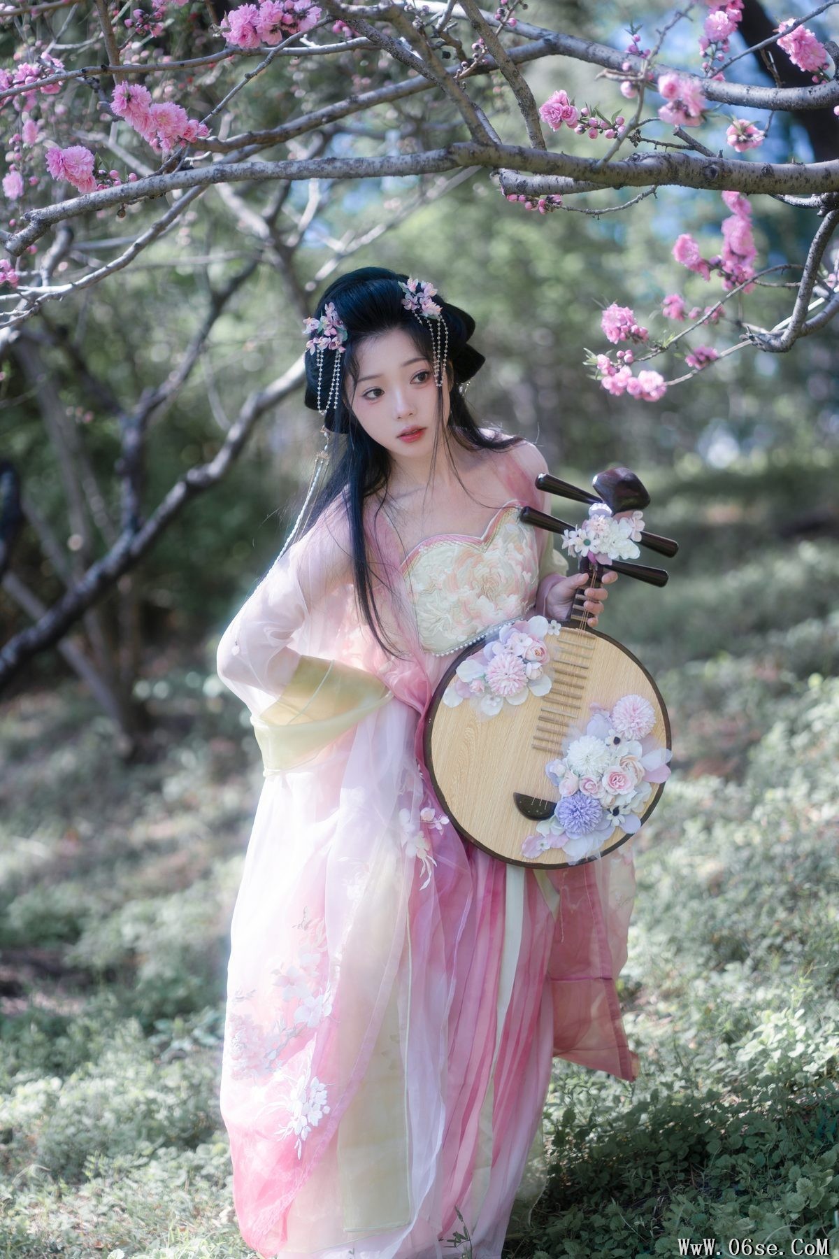 图片[24]-YiTuYu艺图语 Vol.4326 Lin You Chi[25P]-六色网