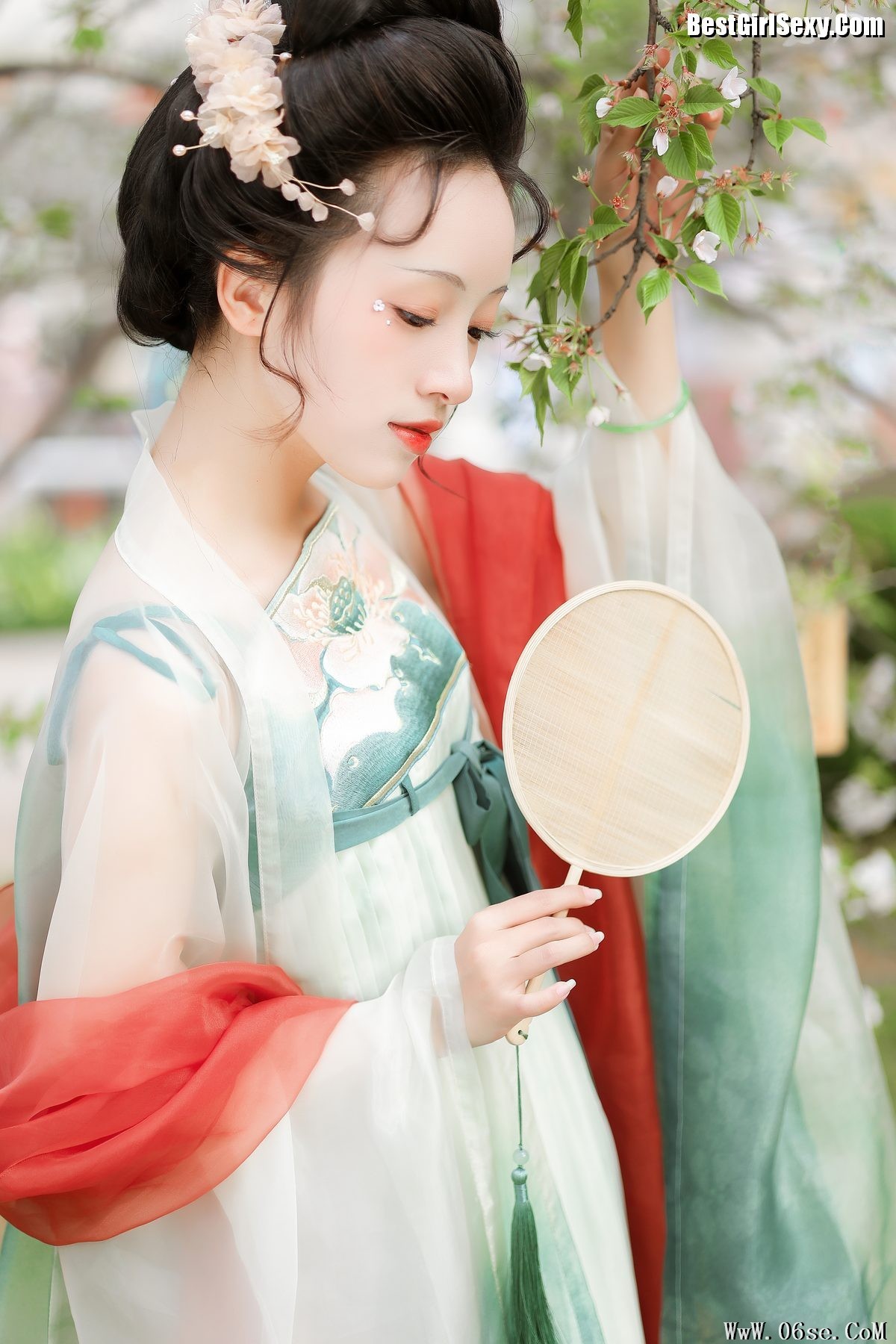 图片[19]-YiTuYu艺图语 Vol.3968 Jun Yin Lan[26P]-六色网