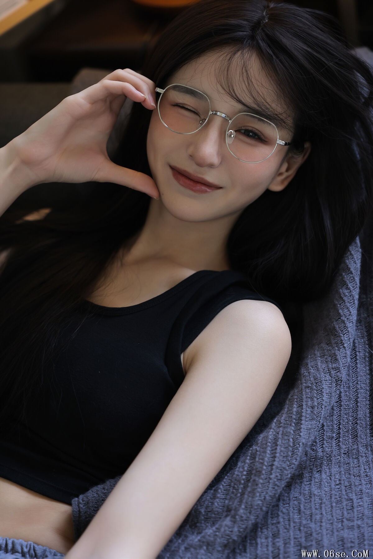 图片[4]-YiTuYu艺图语 Vol.7694 Yu Tong Tong[24P]-六色网