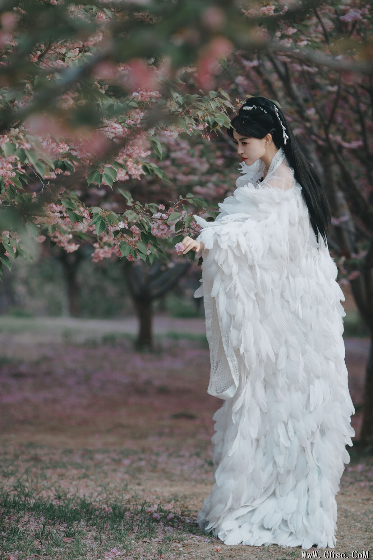 图片[21]-YiTuYu艺图语 Vol.7115 Yi Xuan[37P]-六色网