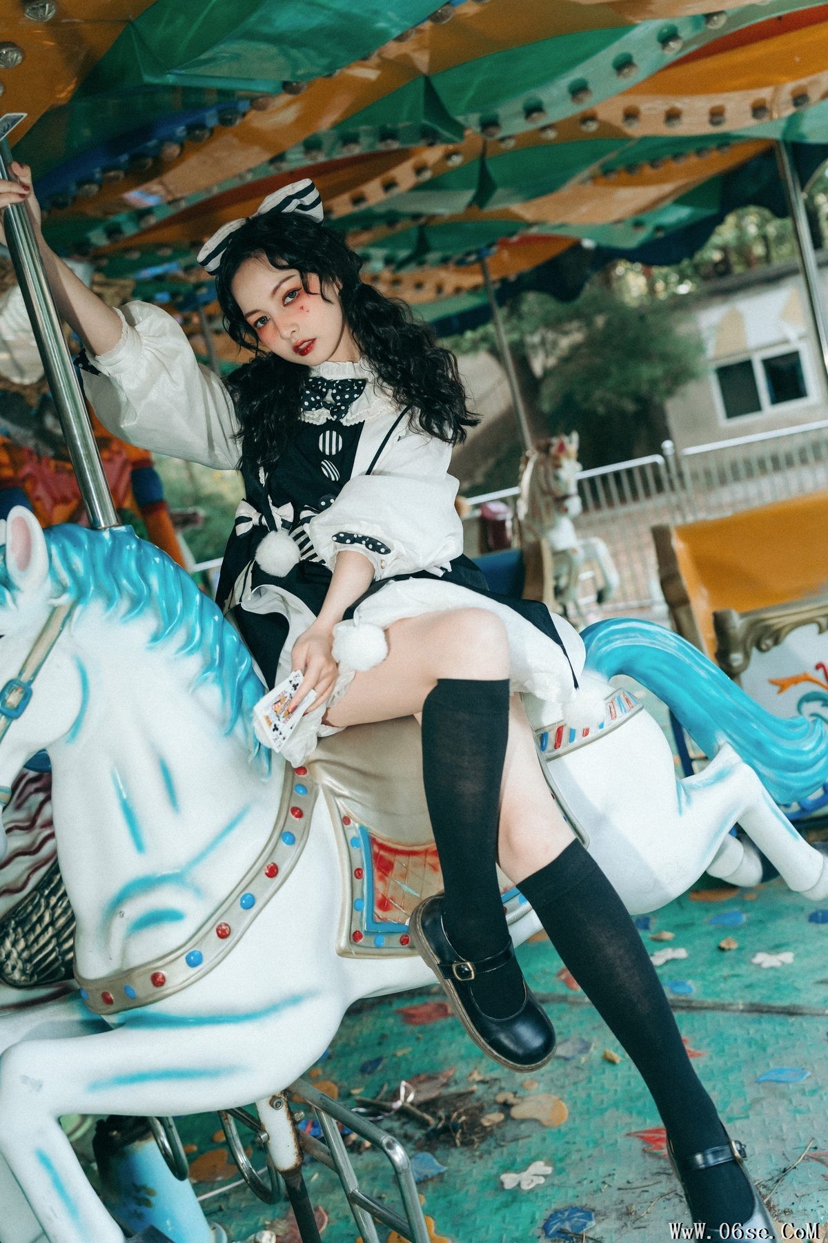 图片[4]-YiTuYu艺图语 Vol.3207 Huang Shu Qi_suki[28P]-六色网