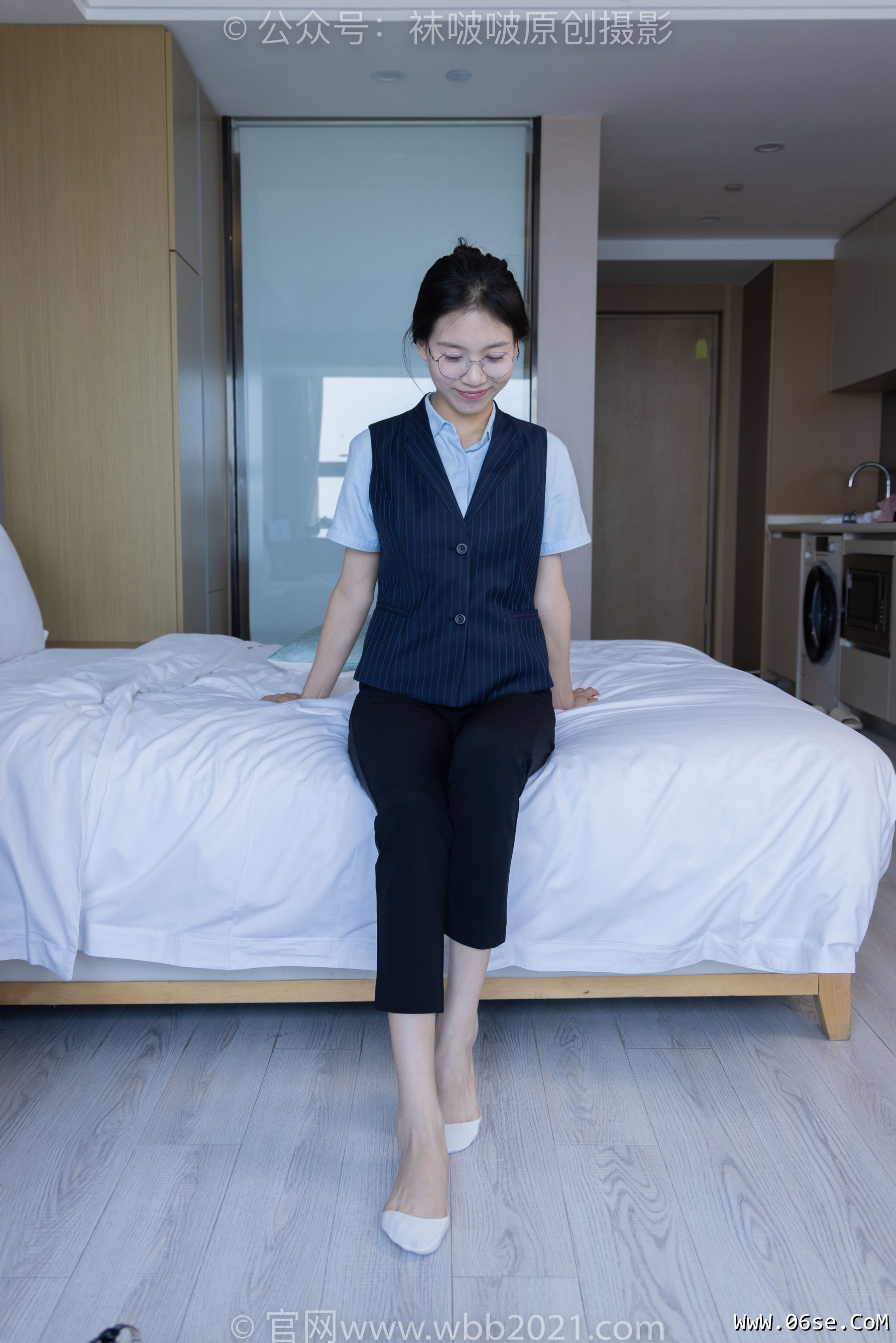 图片[120]-BoBoSocks袜啵啵 No.413 芝士 -高跟鞋、白色吊带船袜、银行制服[145P]-六色网