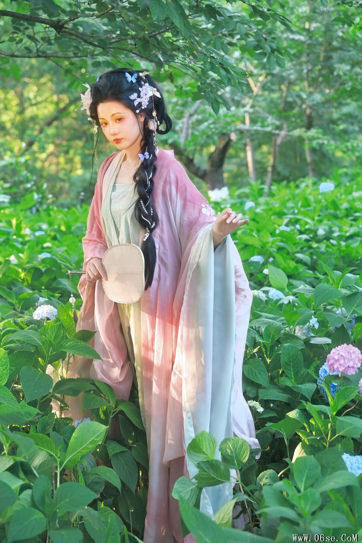 图片[15]-YiTuYu艺图语 Vol.7172 Yi Zhi Tou Lan De Li Li[22P]-六色网
