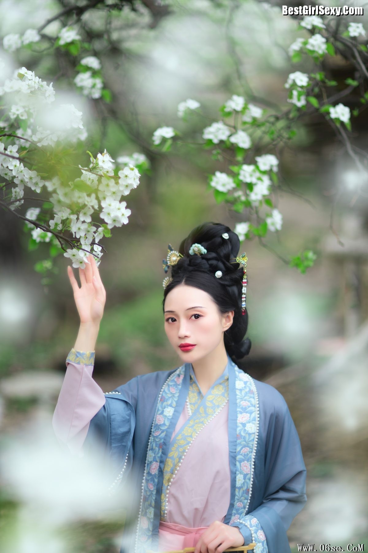 图片[5]-YiTuYu艺图语 Vol.3999 Wei Wei[43P]-六色网