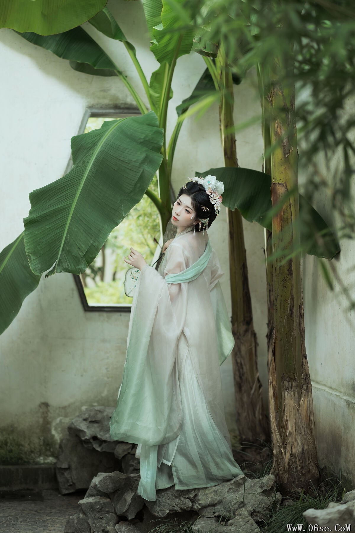 图片[15]-YiTuYu艺图语 Vol.7566 Zheng Du[28P]-六色网