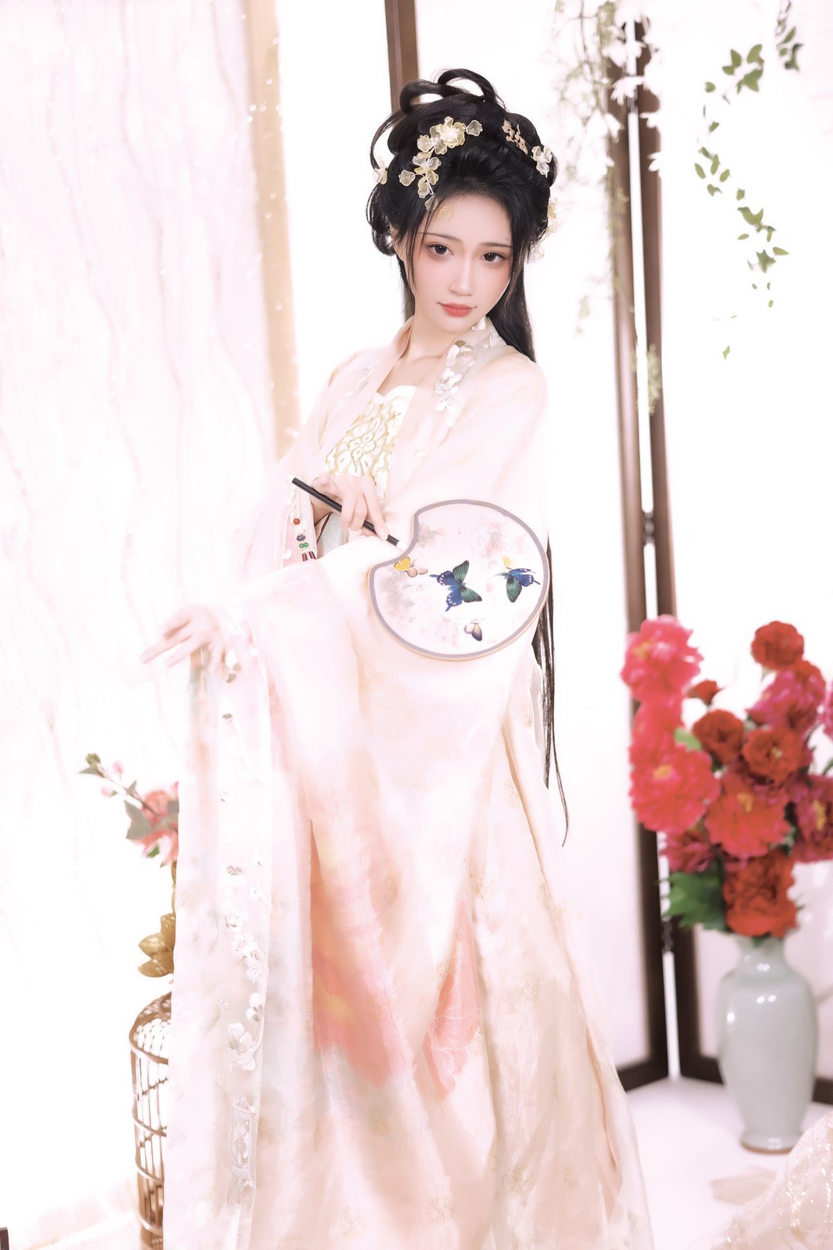 图片[8]-YiTuYu艺图语 Vol.3434 Qi Luo Sheng De Xiao Su Su[28P]-六色网