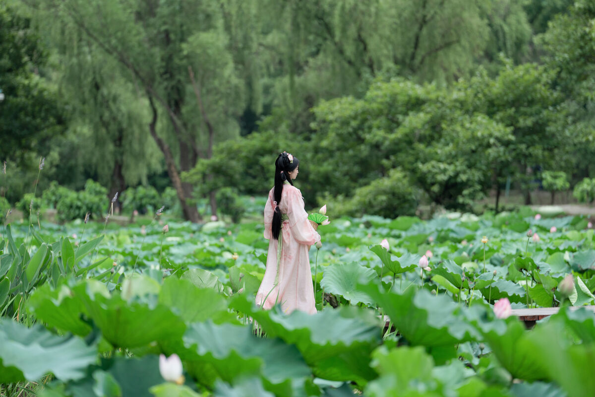 图片[25]-YiTuYu艺图语 Vol.7510 Spring[25P]-六色网