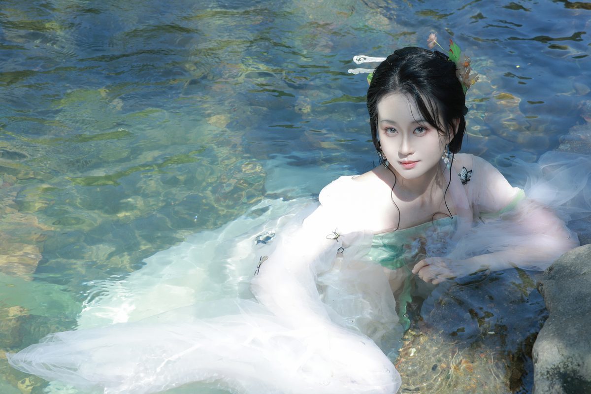 图片[30]-YiTuYu艺图语 Vol.3667 A Tong[30P]-六色网