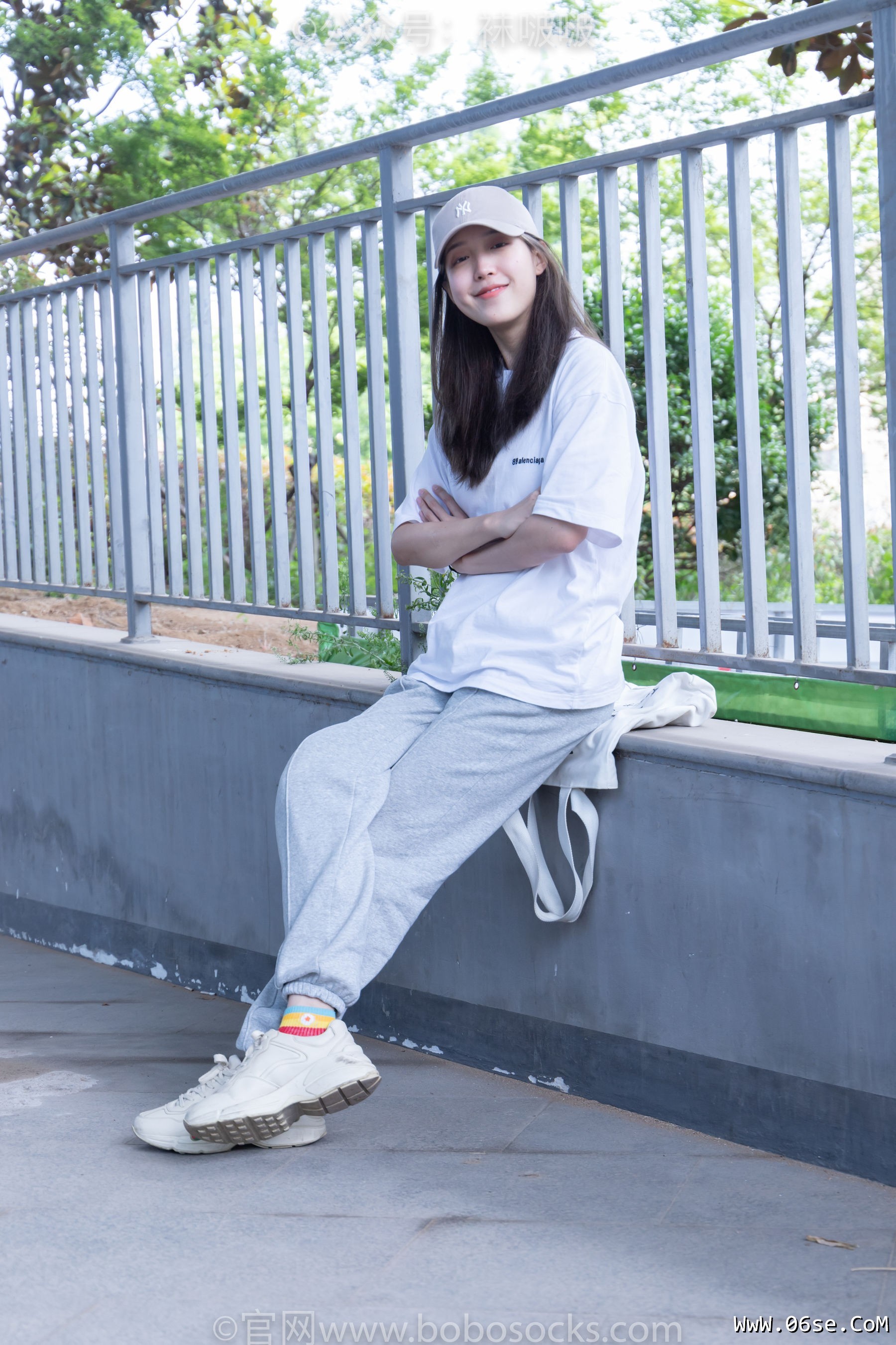 图片[24]-BoBoSocks袜啵啵 No.012 泡芙-运动鞋、白棉袜、裸足[132P]-六色网