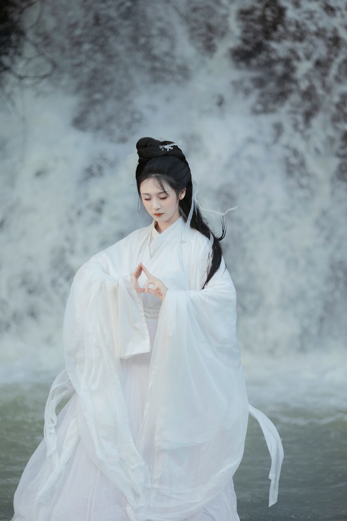 图片[30]-YiTuYu艺图语 Vol.5754 Shu Pian Yoyi[44P]-六色网