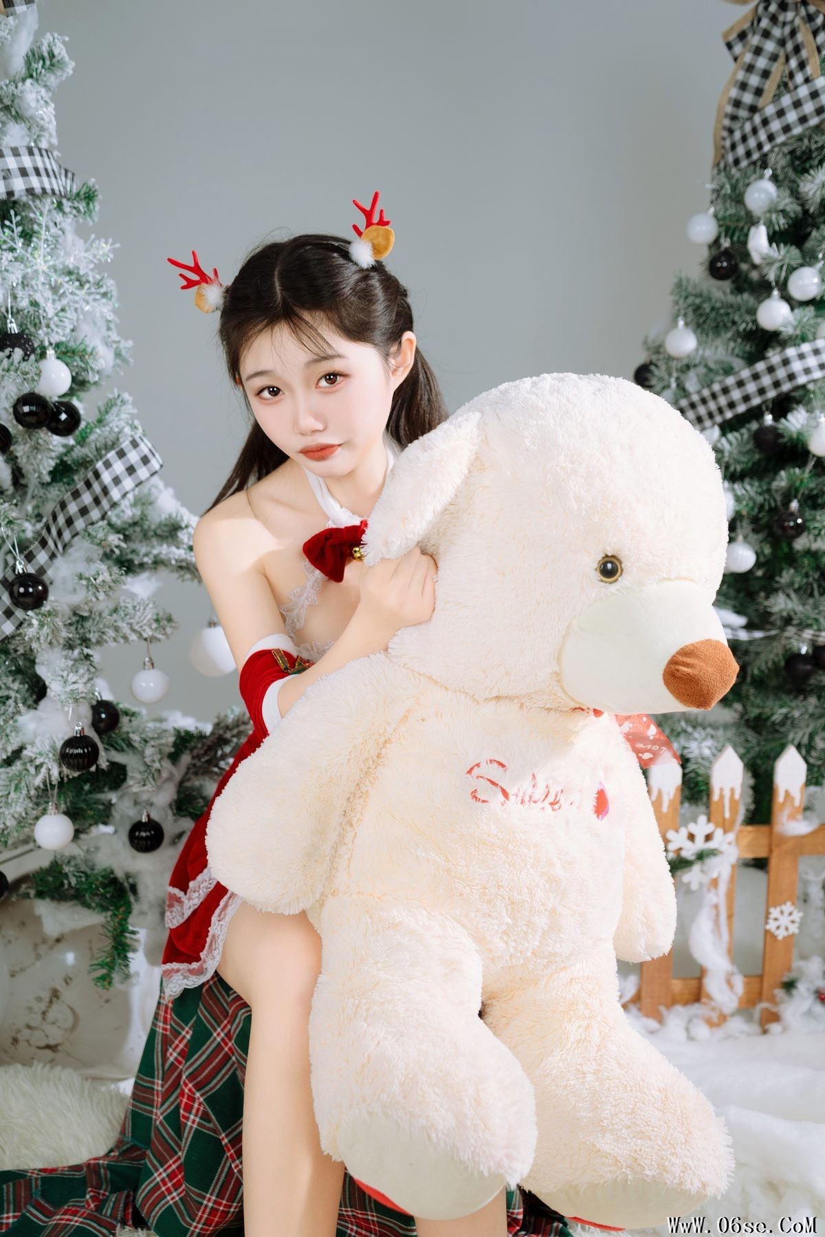 图片[34]-YiTuYu艺图语 Vol.3692 Xiao Guan[38P]-六色网