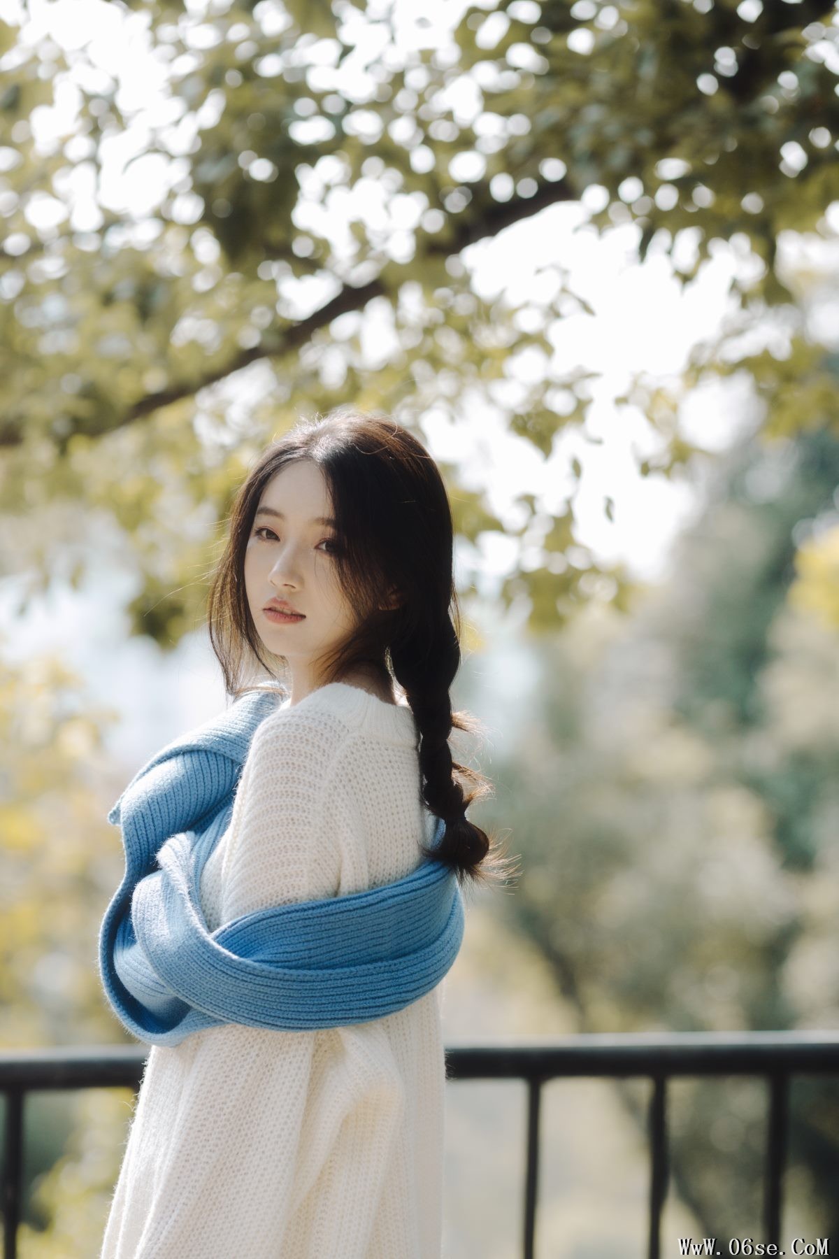 图片[24]-YiTuYu艺图语 Vol.3126 You Ling Hu Zi[28P]-六色网