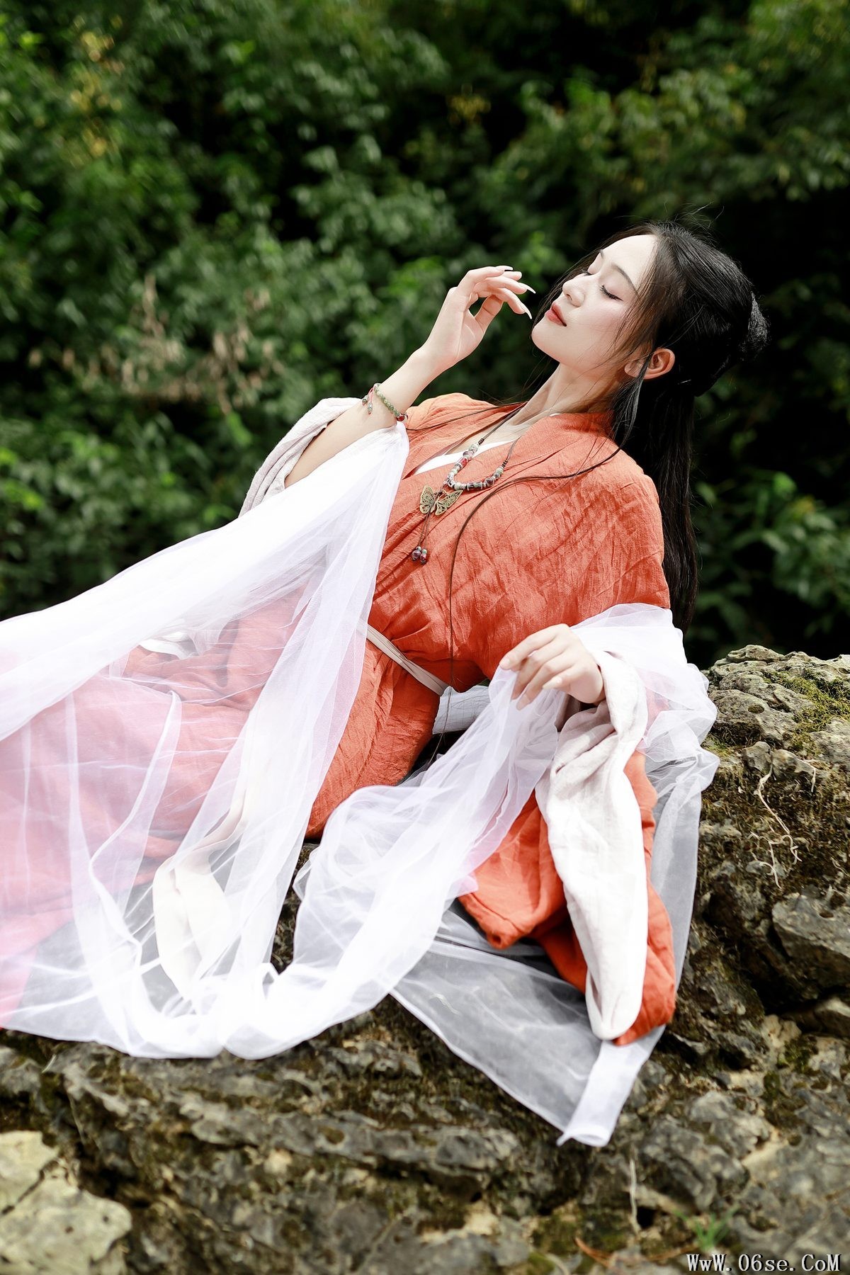 图片[8]-YiTuYu艺图语 Vol.5504 Chang Nian W[50P]-六色网