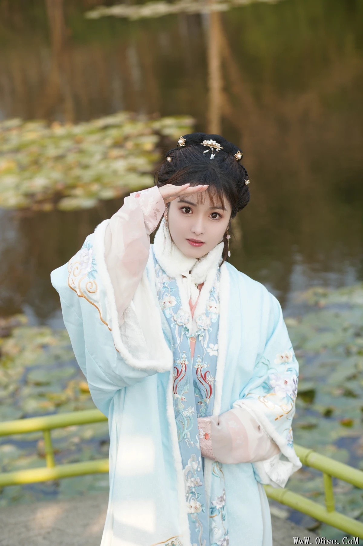 图片[19]-[艺图语]2023.01.06 Vol.2851 – 岁岁年年 [23P]-六色网