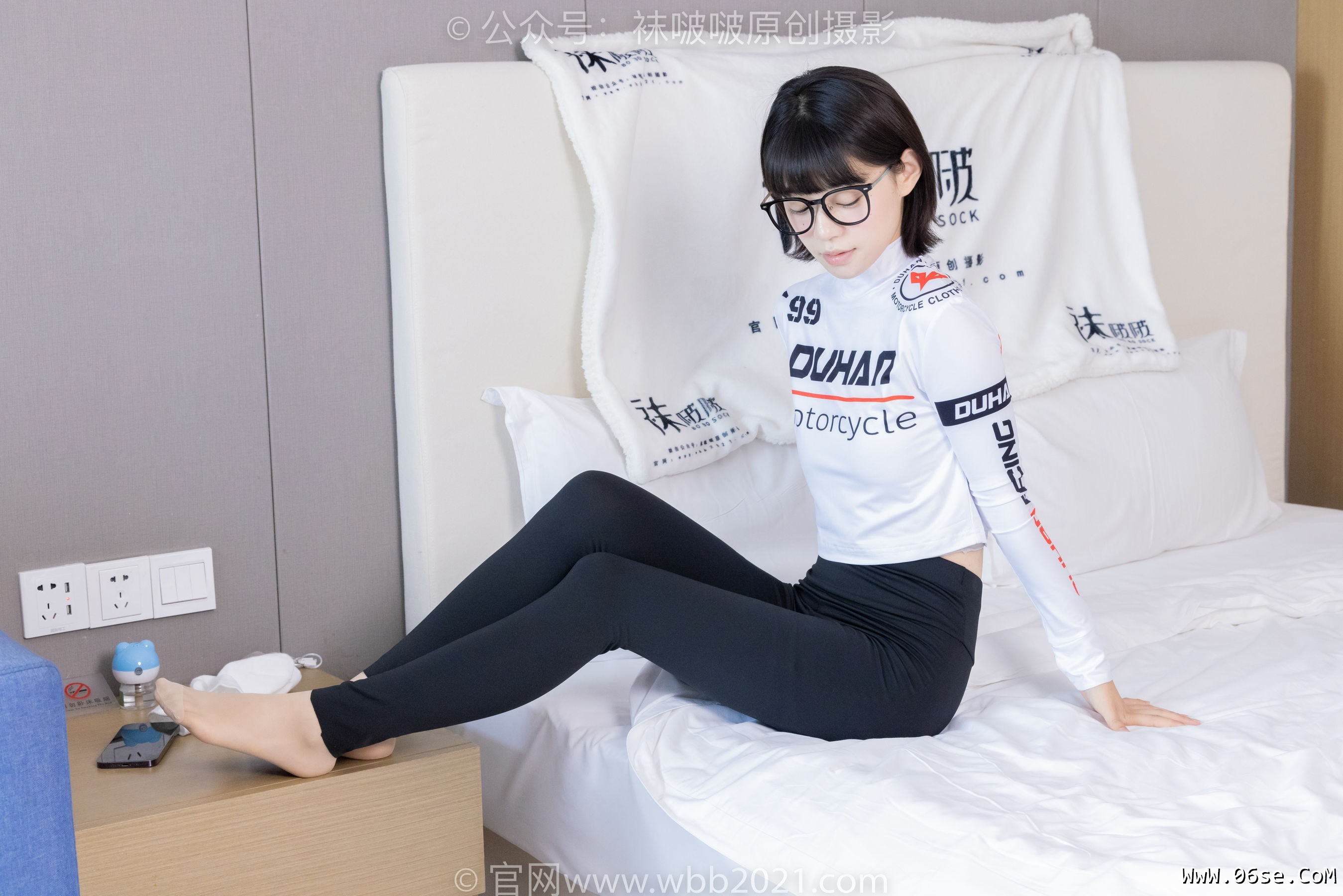 图片[36]-BoBoSocks袜啵啵 No.410 糯米 -运动鞋、白棉袜、肉丝、瑜伽裤裤里丝[145P]-六色网