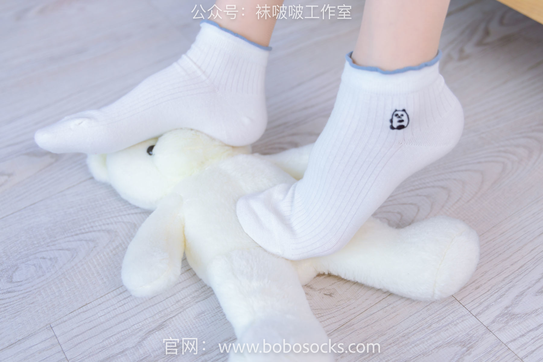 图片[115]-BoBoSocks袜啵啵 No.118 稚予-运动鞋、白棉袜、肉丝、踩小熊玩偶[140P]-六色网