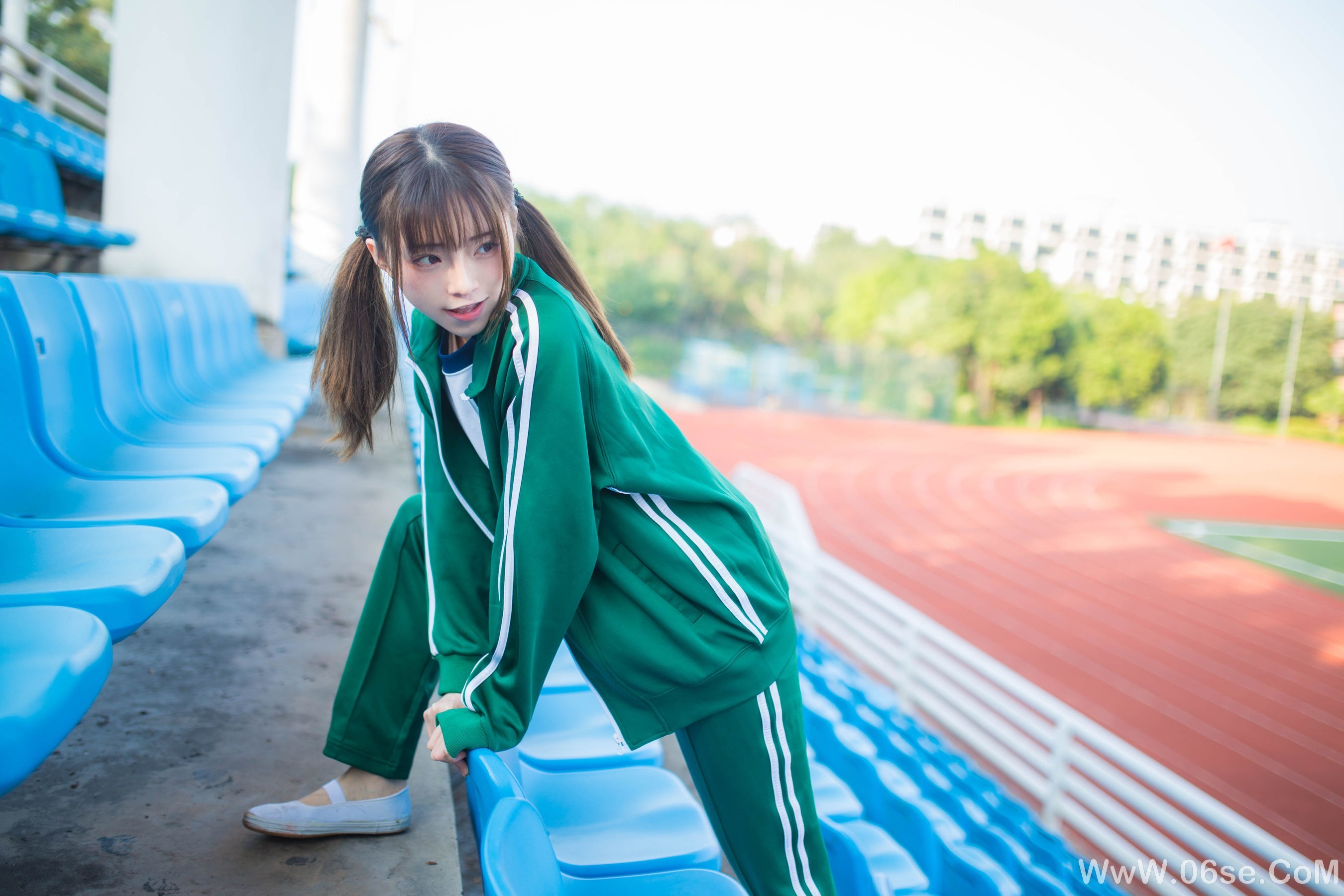 图片[12]-动漫博主Kitaro_绮太郎 绿色运动服女孩[18P]-六色网