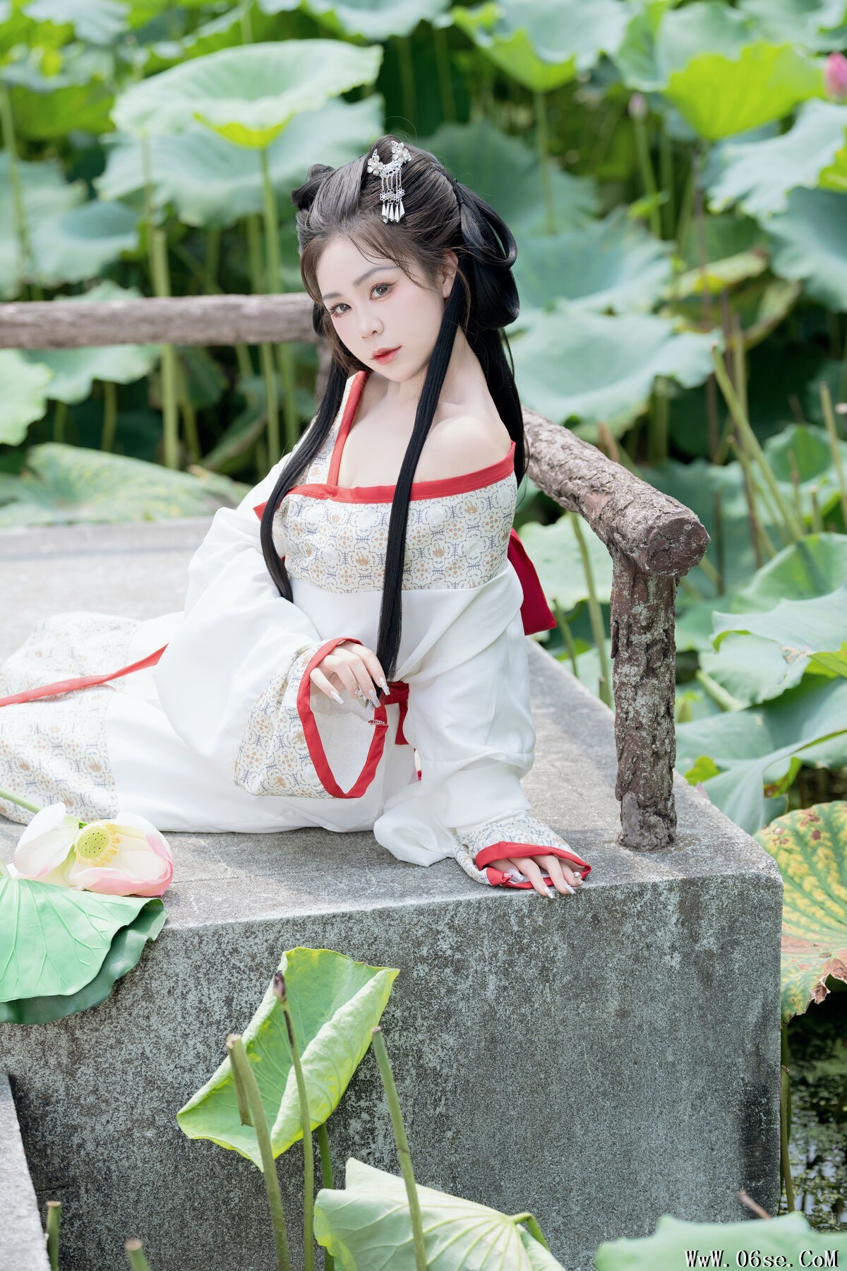 图片[13]-YiTuYu艺图语 Vol.7679 Pao Fu Xiao Fang[30P]-六色网