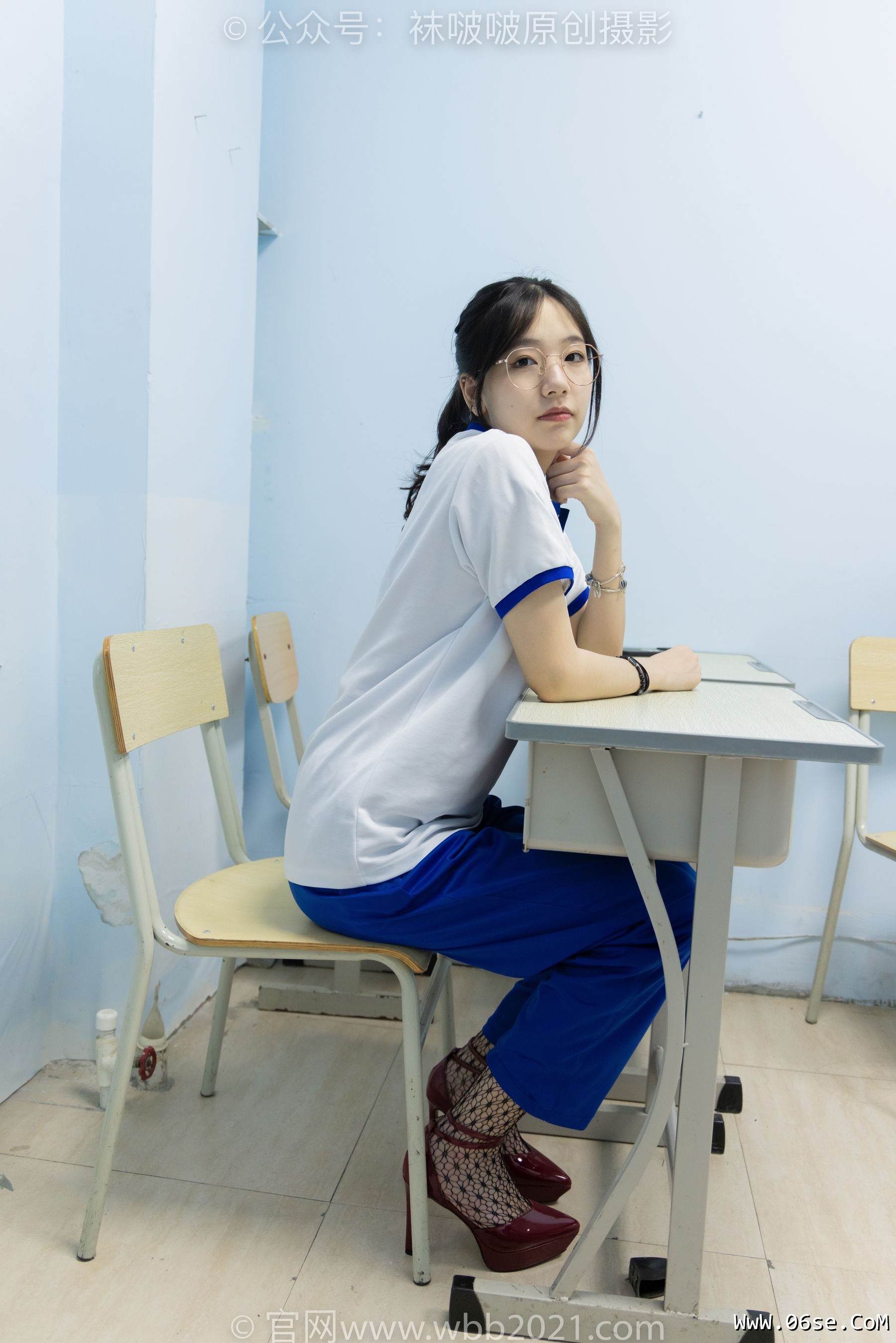 图片[95]-BoBoSocks袜啵啵 No.375 小甜豆 -高跟鞋、黑色蕾丝网袜、校服裤里丝[160P]-六色网