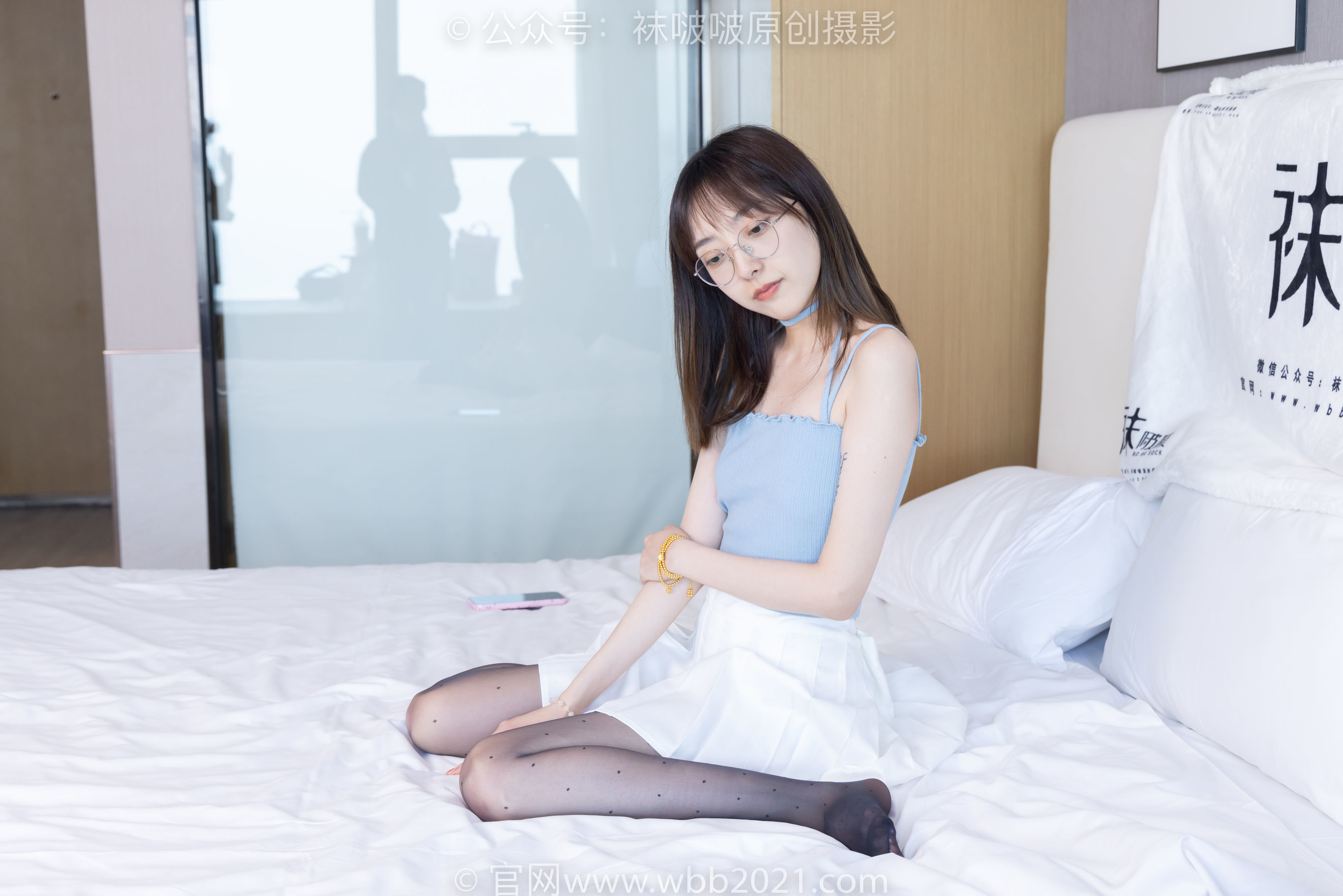 图片[11]-BoBoSocks袜啵啵 No.403 稚予 -高跟鞋、板鞋、波点黑丝、波点白丝[145P]-六色网