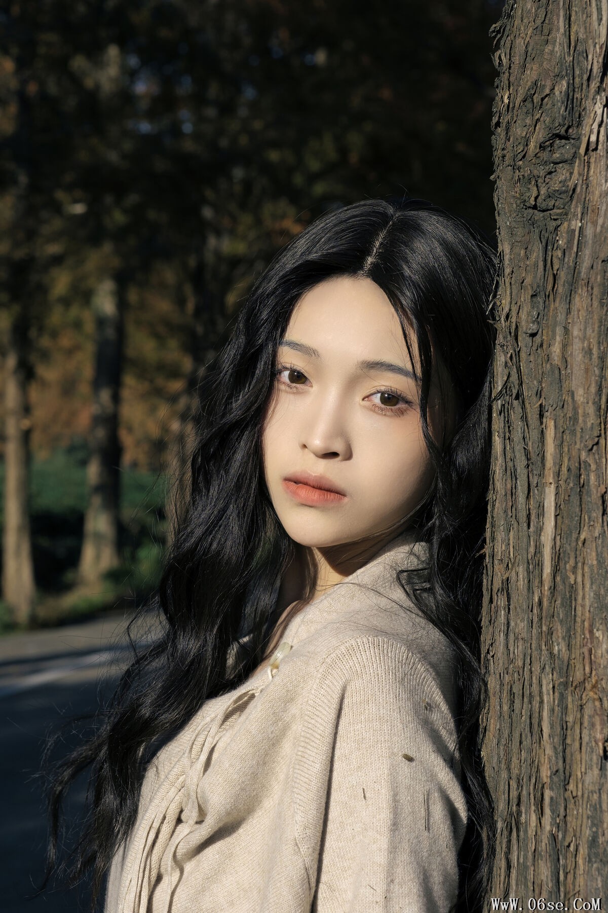 图片[27]-YiTuYu艺图语 Vol.6937 Lu Rou Chi Bu Bao[27P]-六色网
