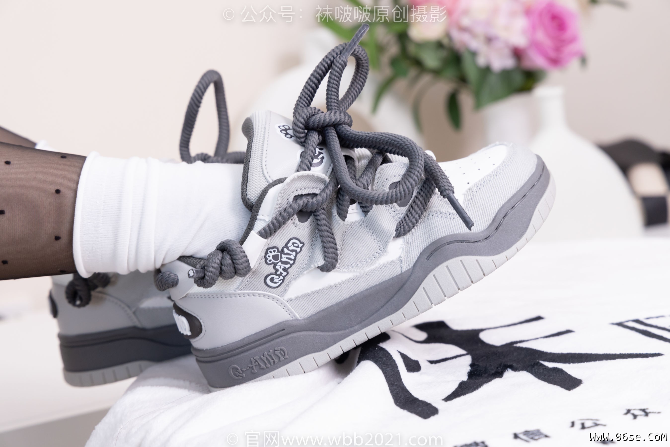 图片[55]-BoBoSocks袜啵啵 No.418 甜甜圈 – 板鞋、白棉袜、波点黑丝[145P]-六色网