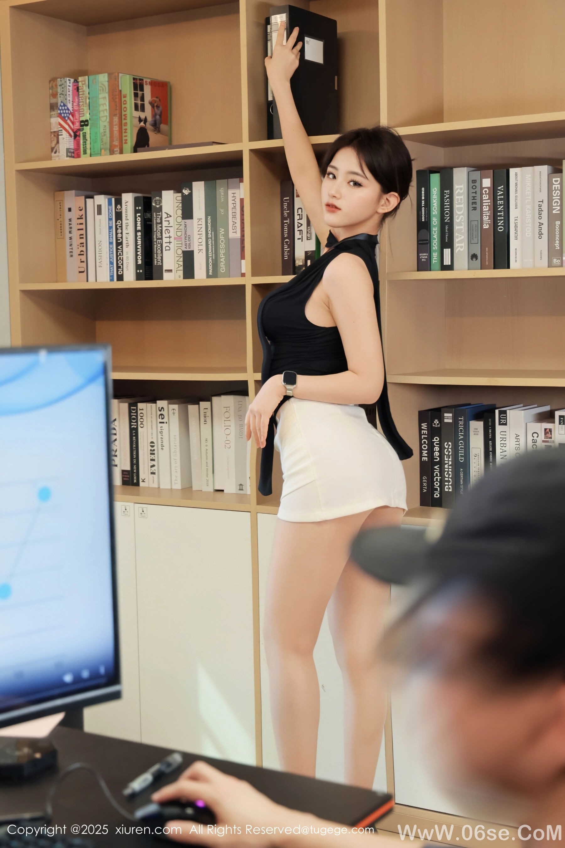 图片[18]-[Xiuren秀人网] 2025.03.21 NO.10052 小橘子orange[78P]-六色网