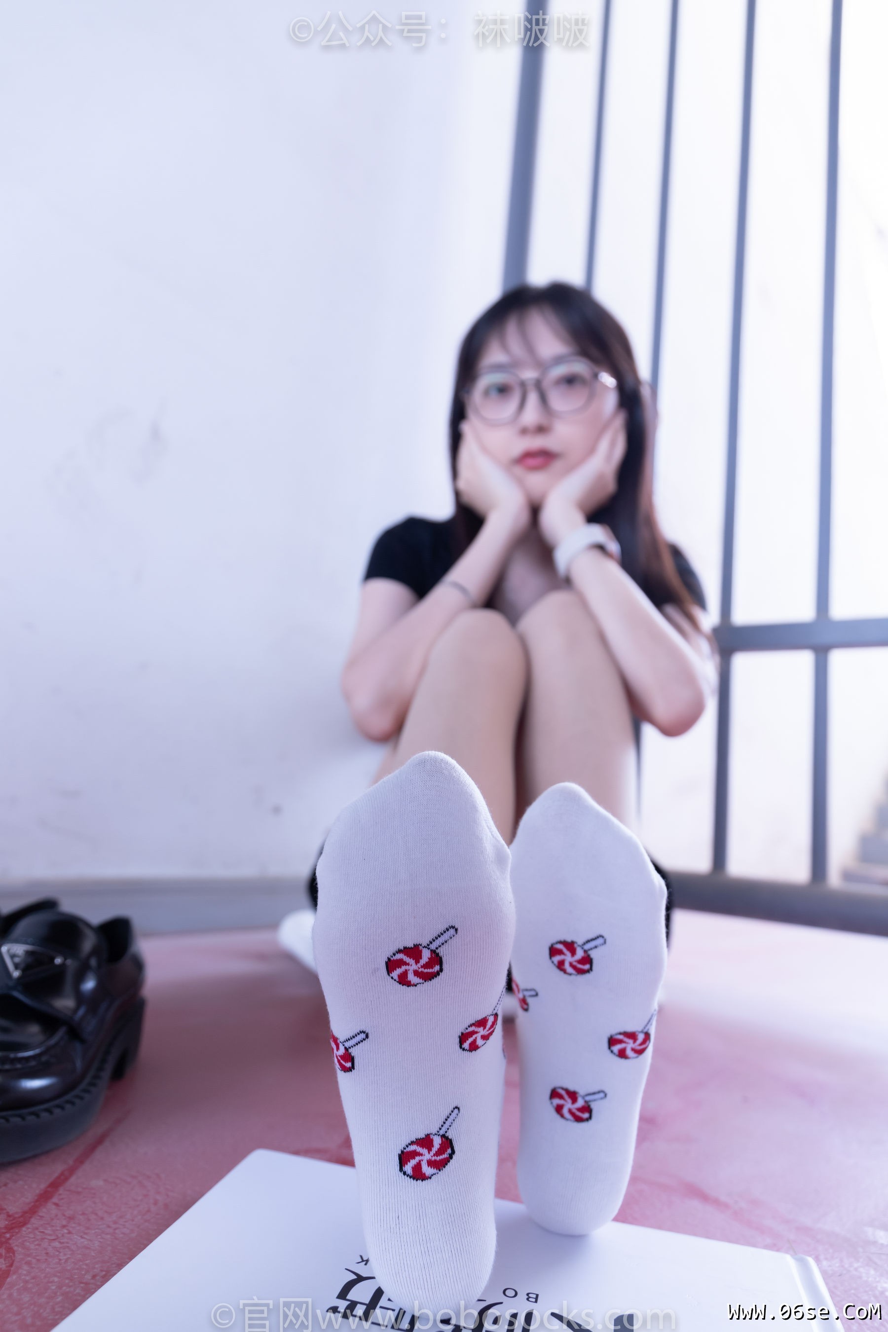图片[80]-BoBoSocks袜啵啵 No.030 稚予- 皮鞋、短白棉袜、肉丝[141P]-六色网