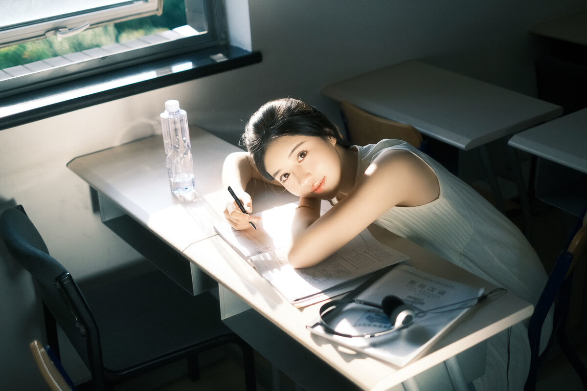 图片[23]-YiTuYu艺图语 Vol.7241 Le Yi Li Bunny[25P]-六色网
