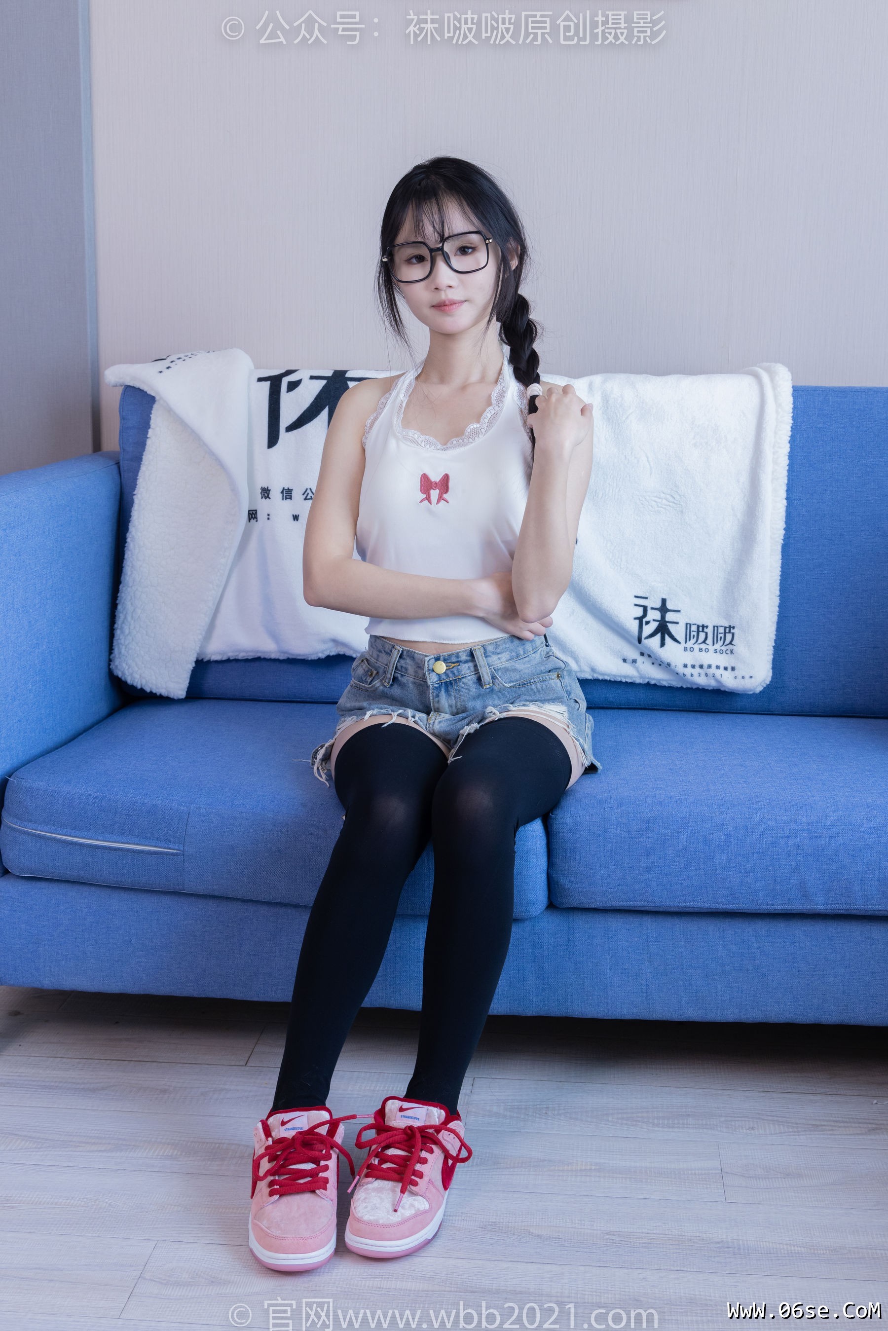 图片[35]-BoBoSocks袜啵啵 No.390 甜甜圈 -板鞋、厚黑丝大腿袜、厚白丝大腿袜[148P]-六色网