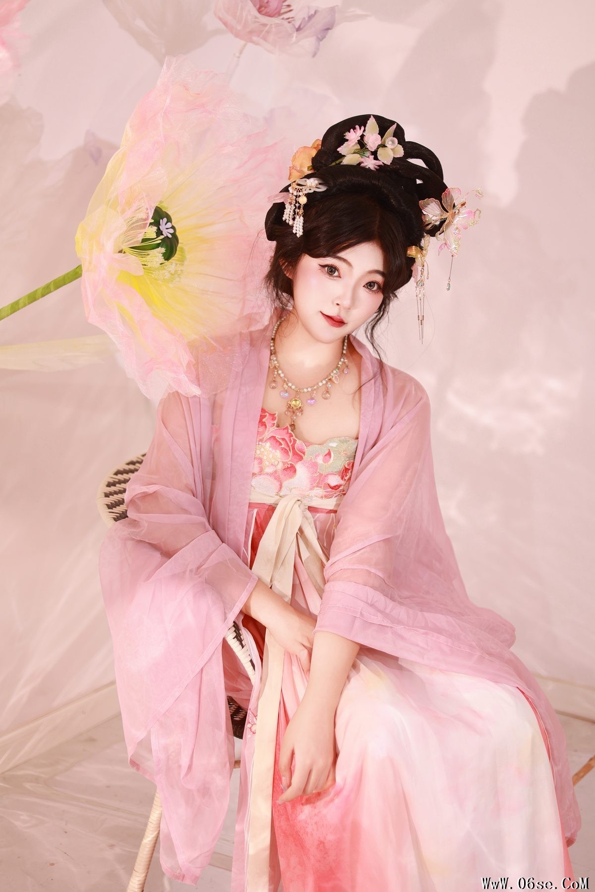 图片[23]-YiTuYu艺图语 Vol.5858 KaiLin Jiang[35P]-六色网