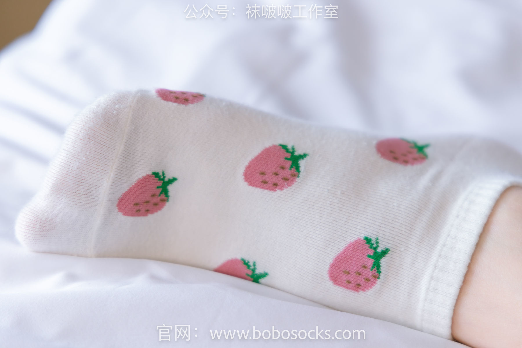 图片[120]-BoBoSocks袜啵啵 No.127 稚予-麦昆板鞋、两双自然穿旧棉袜、裸足[139P]-六色网