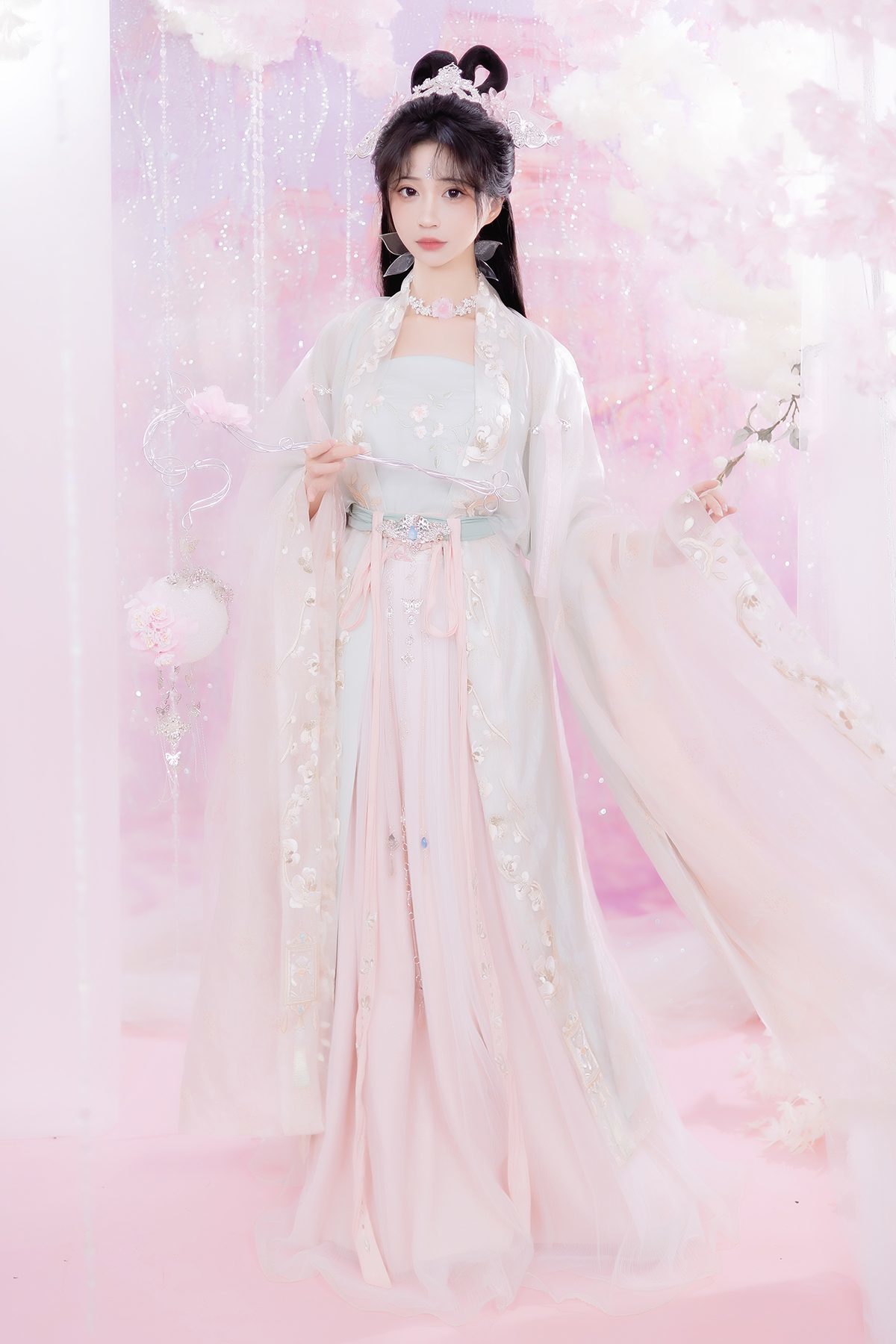 YiTuYu艺图语 Vol.3521 Qi Luo Sheng De Xiao Su Su[29P]-六色网