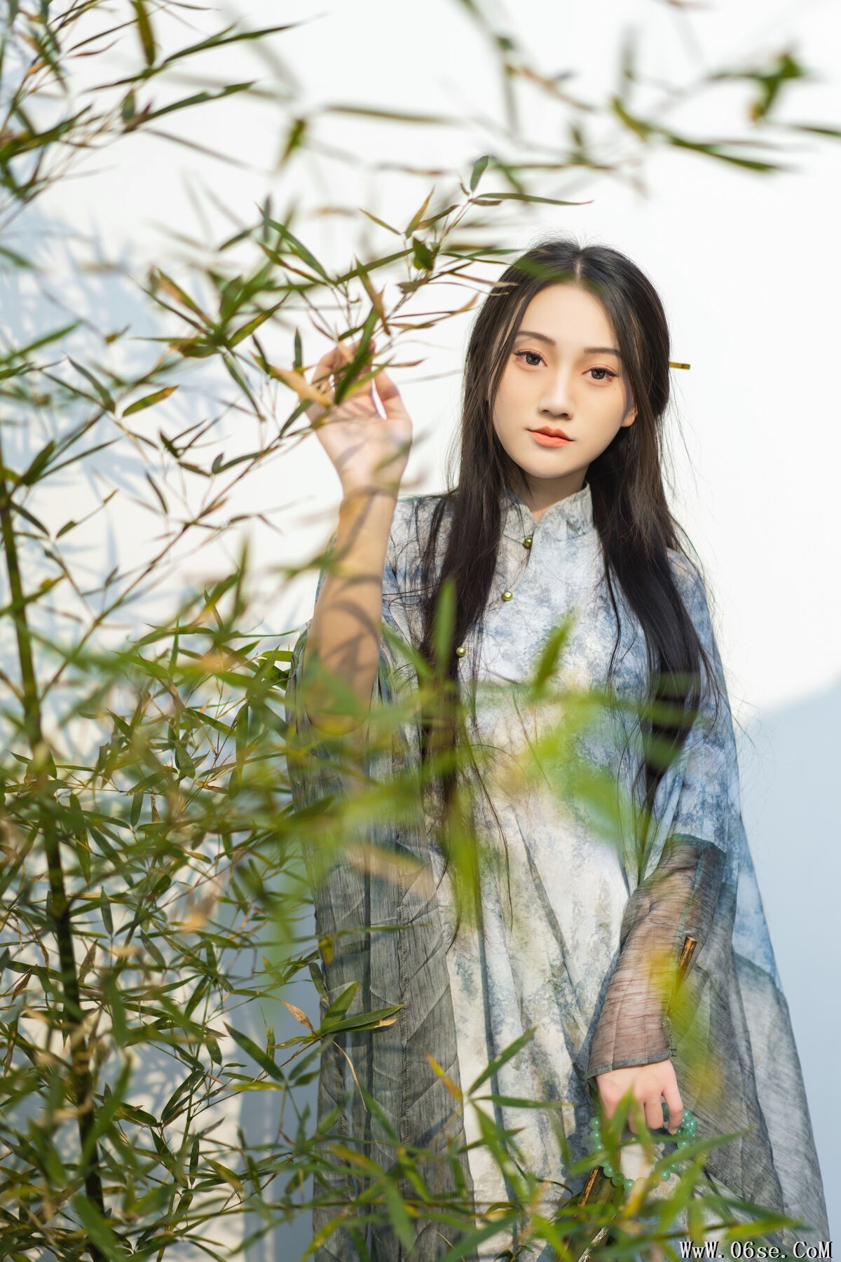 图片[42]-YiTuYu艺图语 Vol.6352 Dong Chu Liu[78P]-六色网