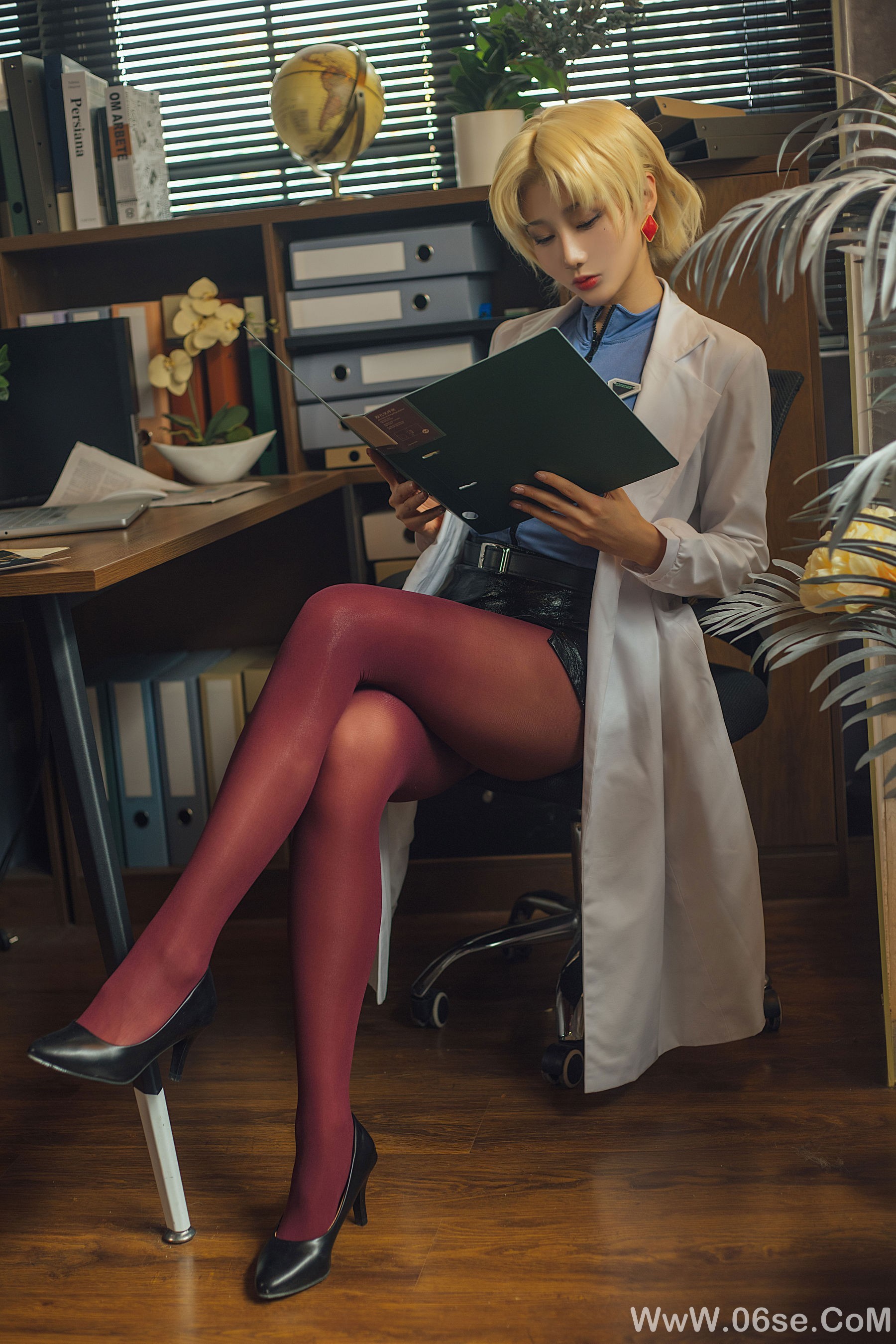 图片[7]-动漫博主如月灰 – 赤木律子[32P]-六色网
