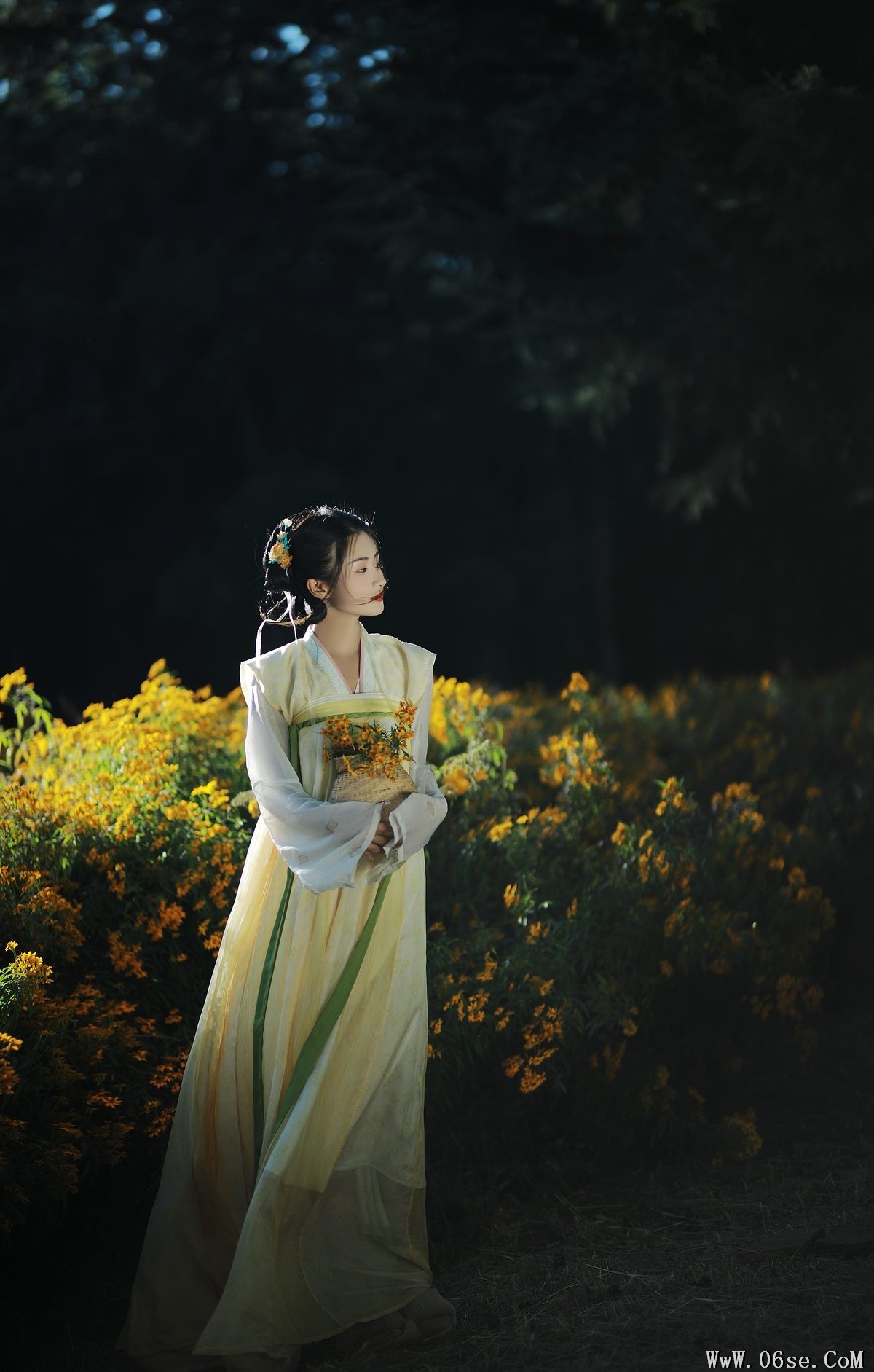 图片[12]-YiTuYu艺图语 Vol.3343 Xiao E Jiang Jiang Jiang[34P]-六色网