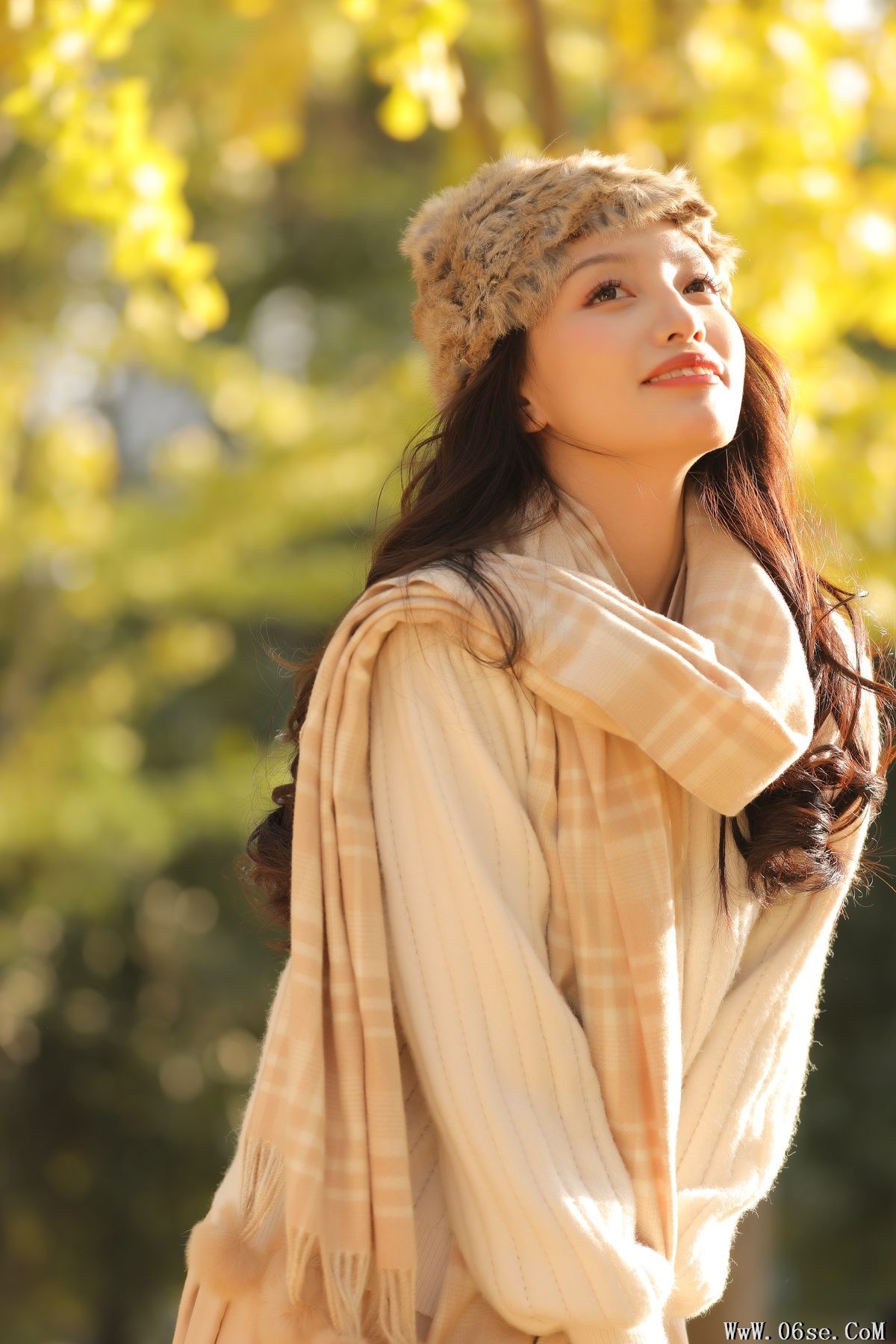 图片[23]-YiTuYu艺图语 Vol.3214 Ning Meng Jing A[33P]-六色网