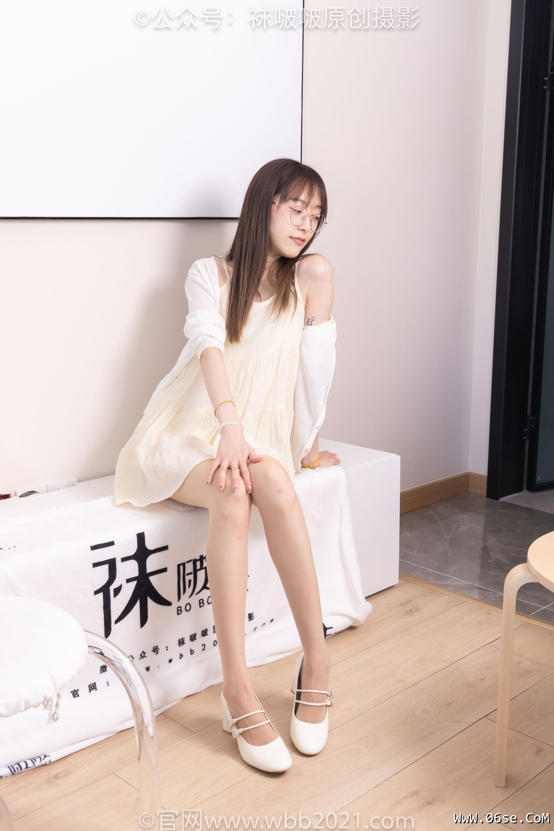 图片[60]-BoBoSocks袜啵啵 No.391 稚予 -两双高跟鞋、肉丝、油亮白丝、裸足[145P]-六色网