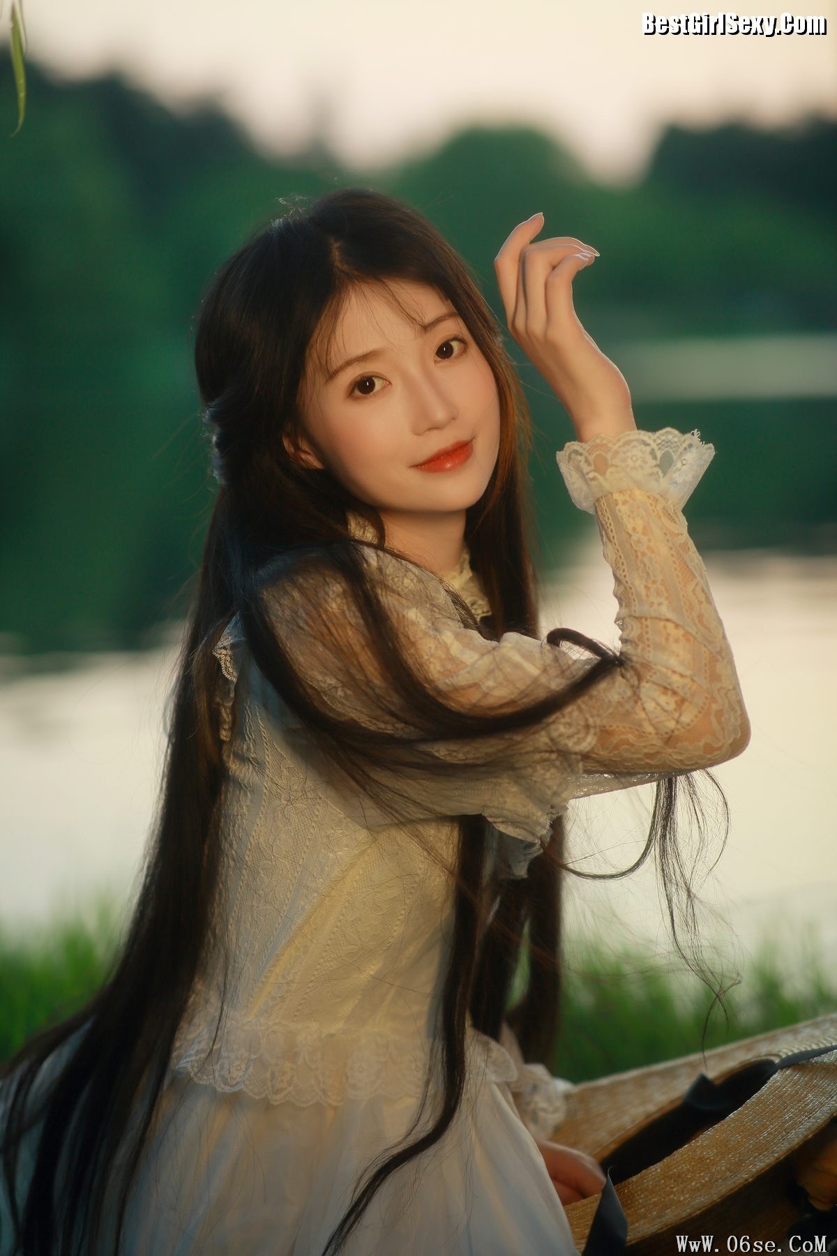 图片[40]-YiTuYu艺图语 Vol.4053 Liu Liu Yang Liu Liu[40P]-六色网