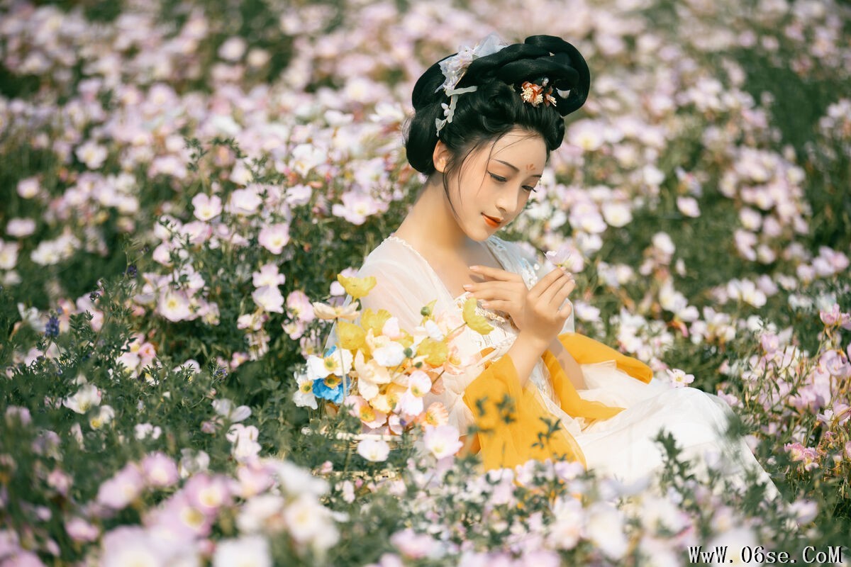 图片[33]-YiTuYu艺图语 Vol.6911 Jun Yin Lan[33P]-六色网