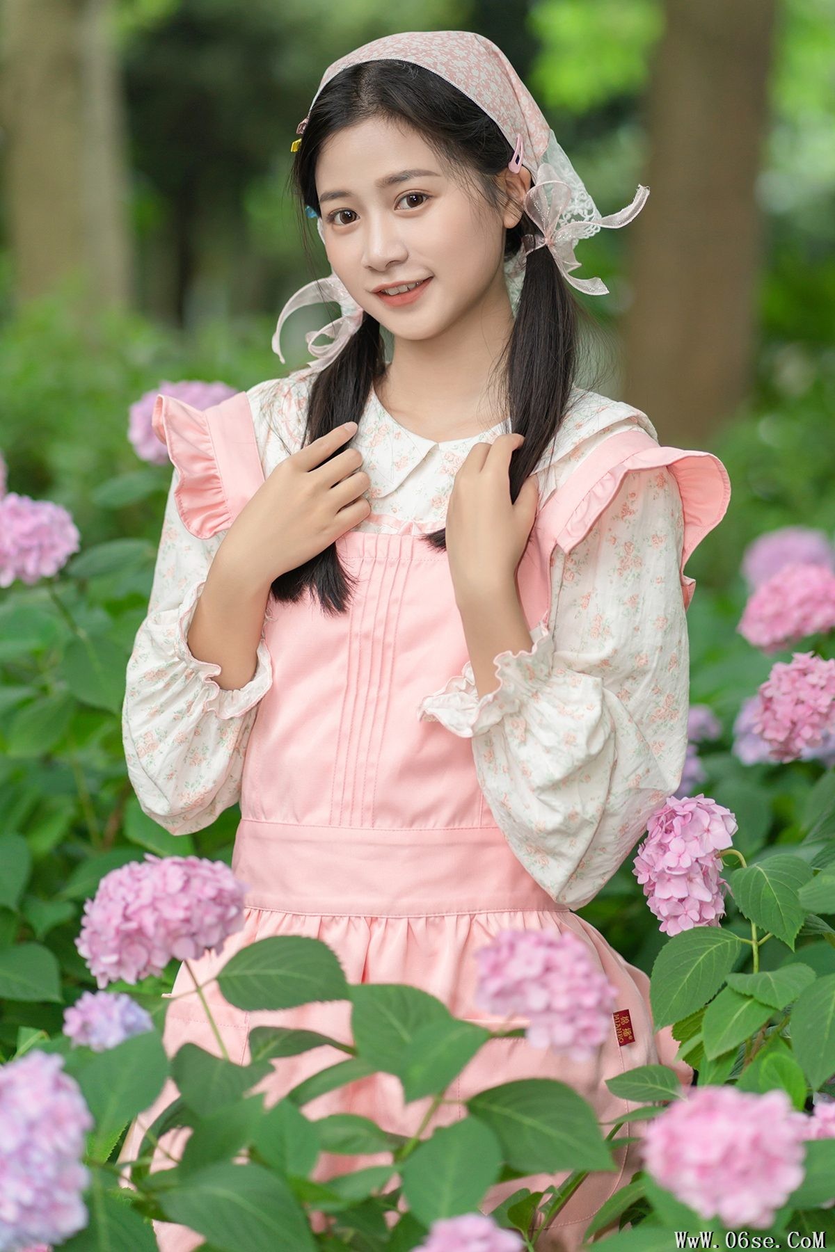 YiTuYu艺图语 Vol.6154 Cheng Zi Shu[25P]-六色网