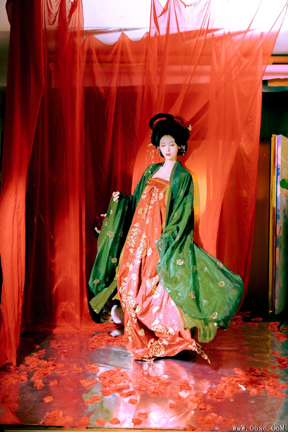 图片[6]-YiTuYu艺图语 Vol.7512 Ji Xiang Xiang[27P]-六色网