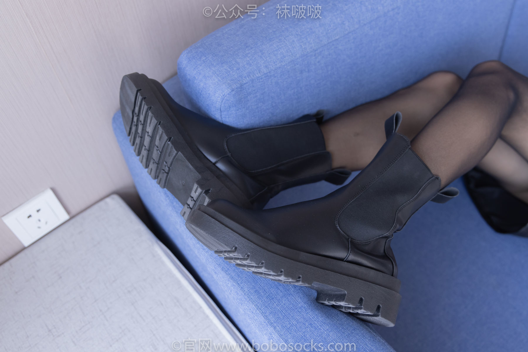 图片[30]-BoBoSocks袜啵啵 No.046 枫枫-短靴、黑丝[135P]-六色网