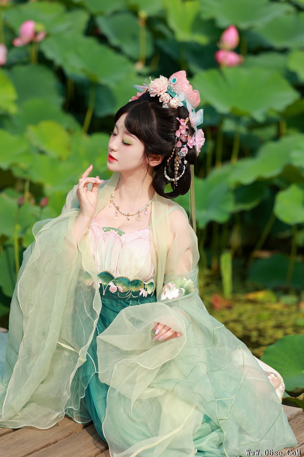 图片[19]-YiTuYu艺图语 Vol.7407 Bu Ke Ai De He He Miao[34P]-六色网